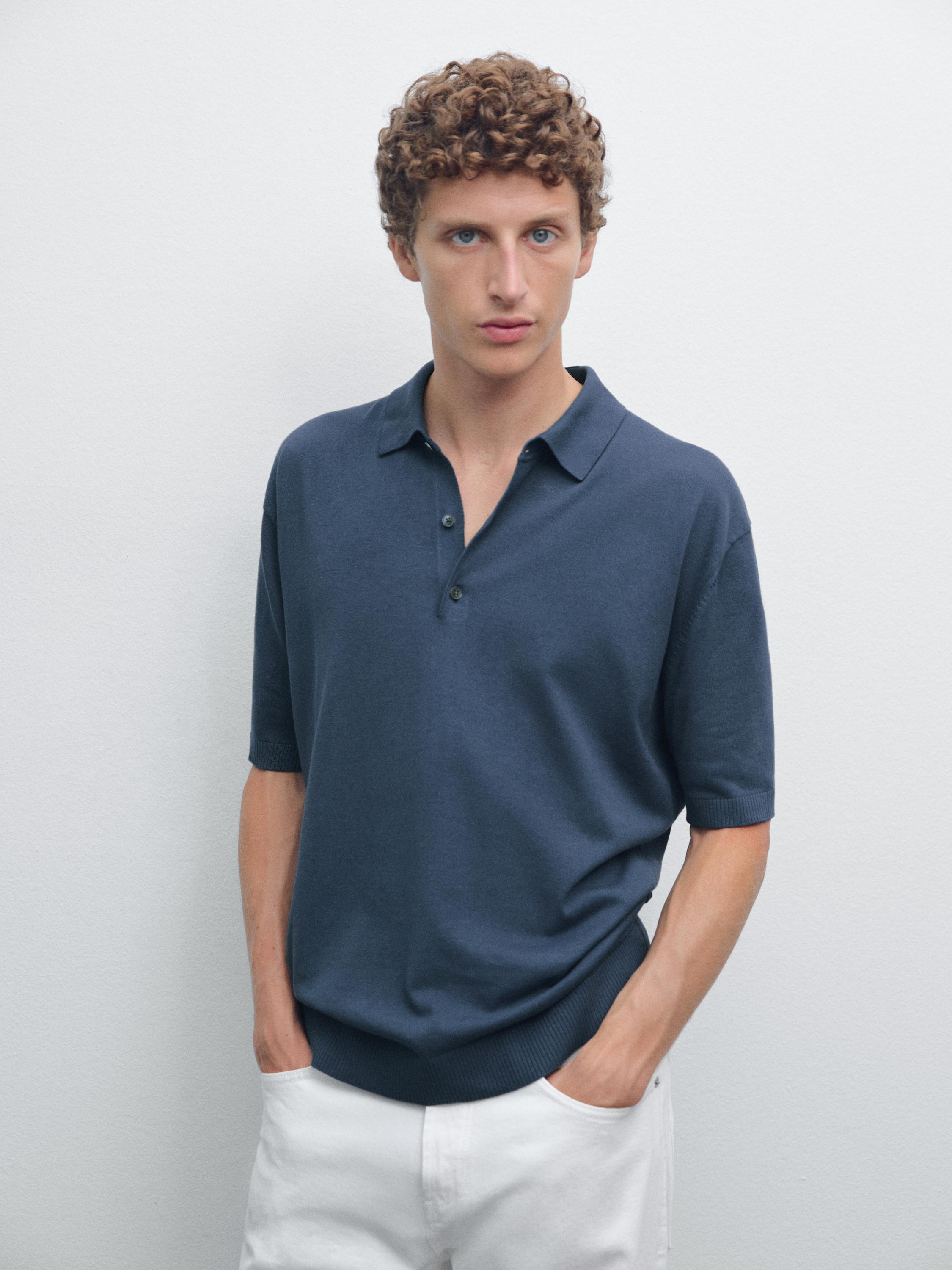 Short sleeve knit polo shirt