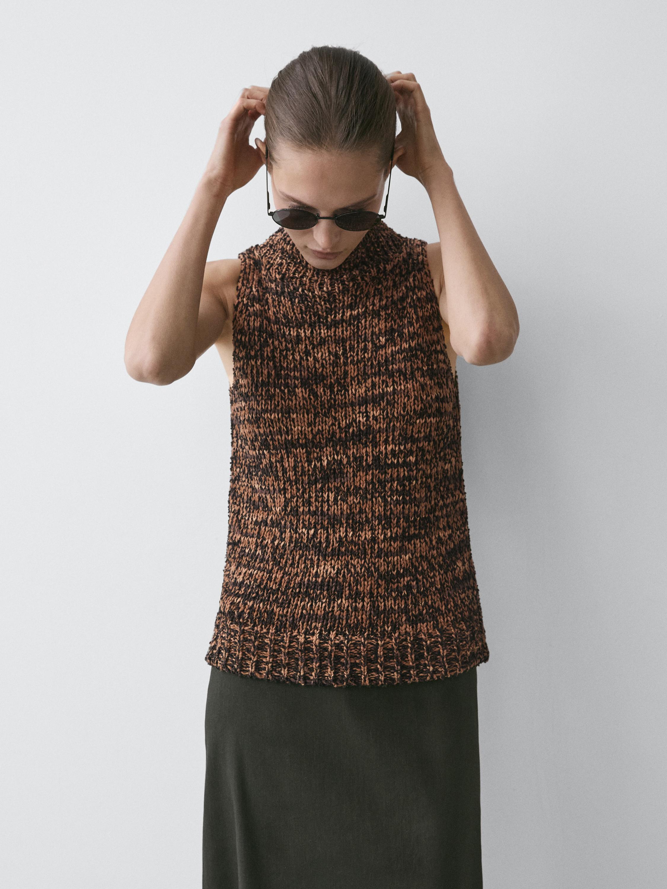 Flecked knit halter top — BROWN