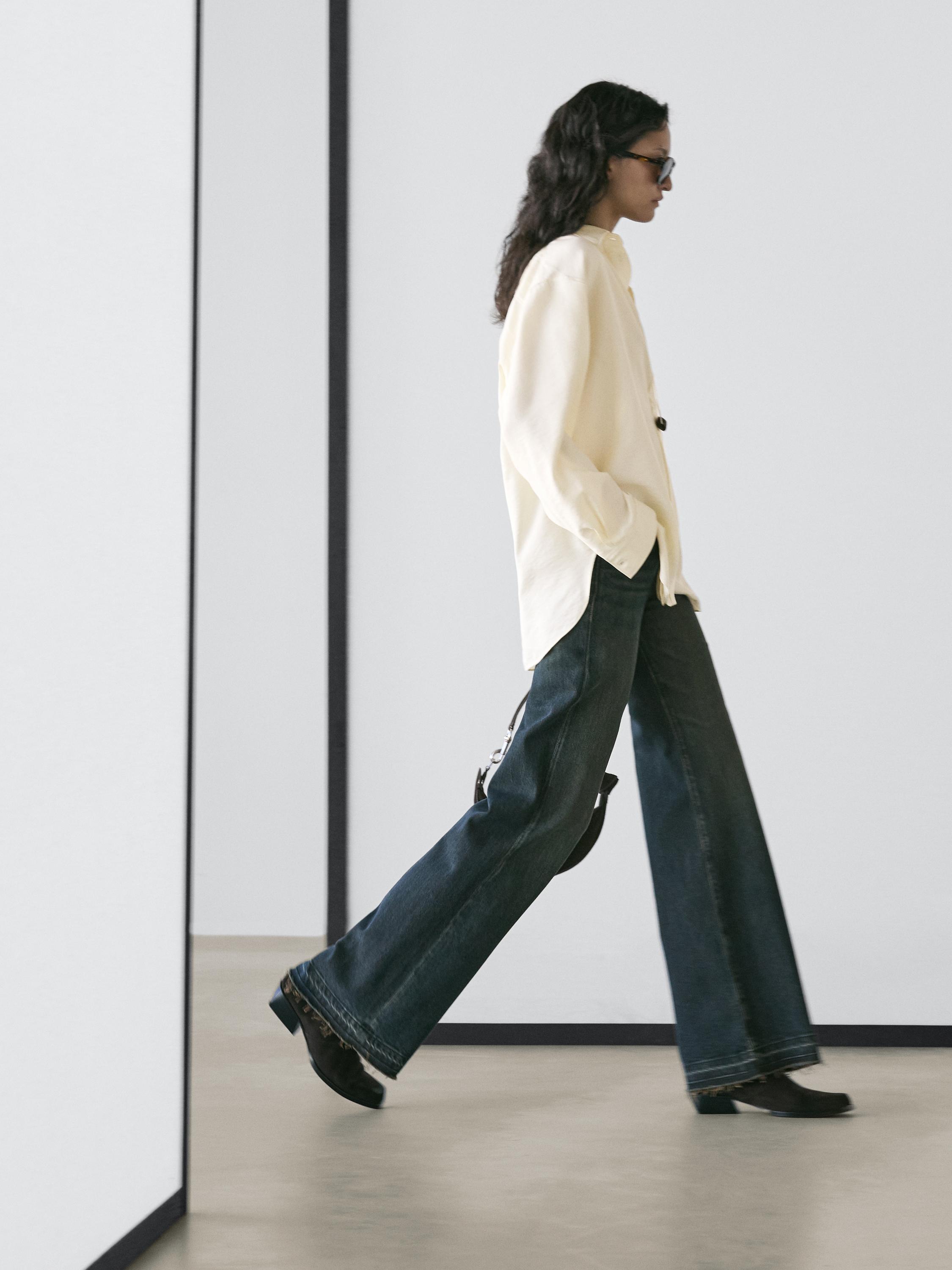 Mid-rise bell bottom jeans — Dark blue