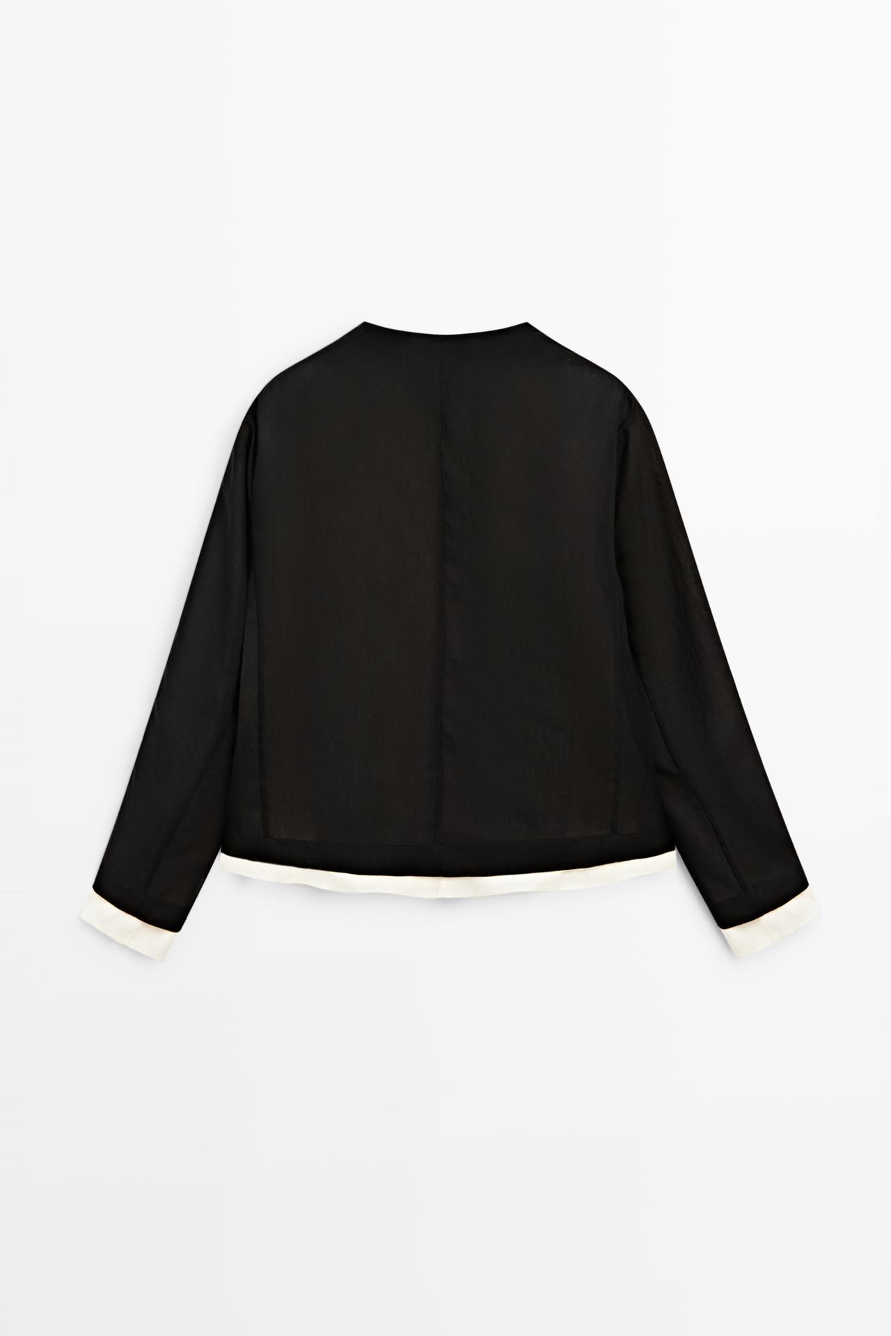Contrast double jacket for a complete look — BLACK