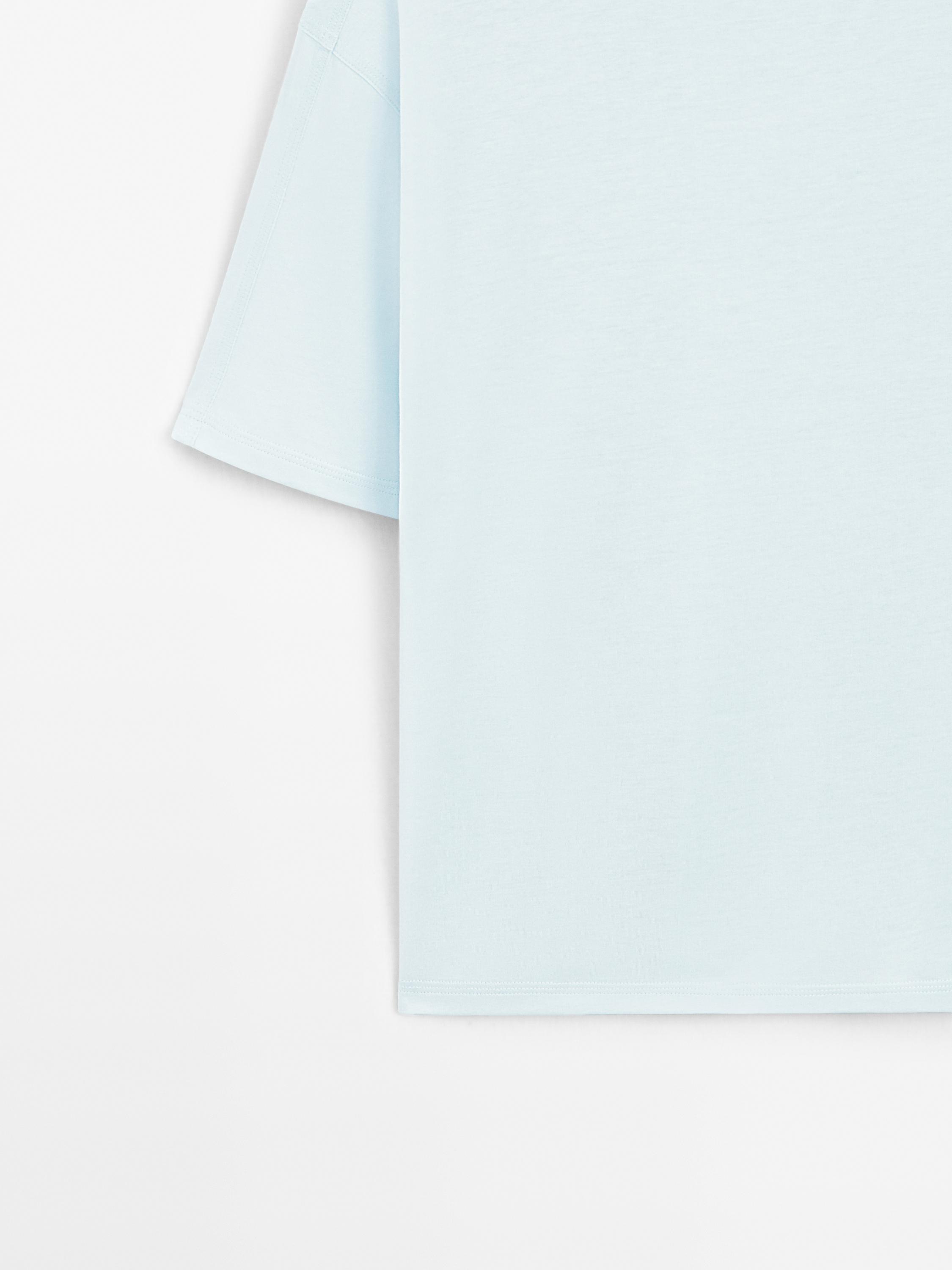 Oversize t-shirt with seam detail