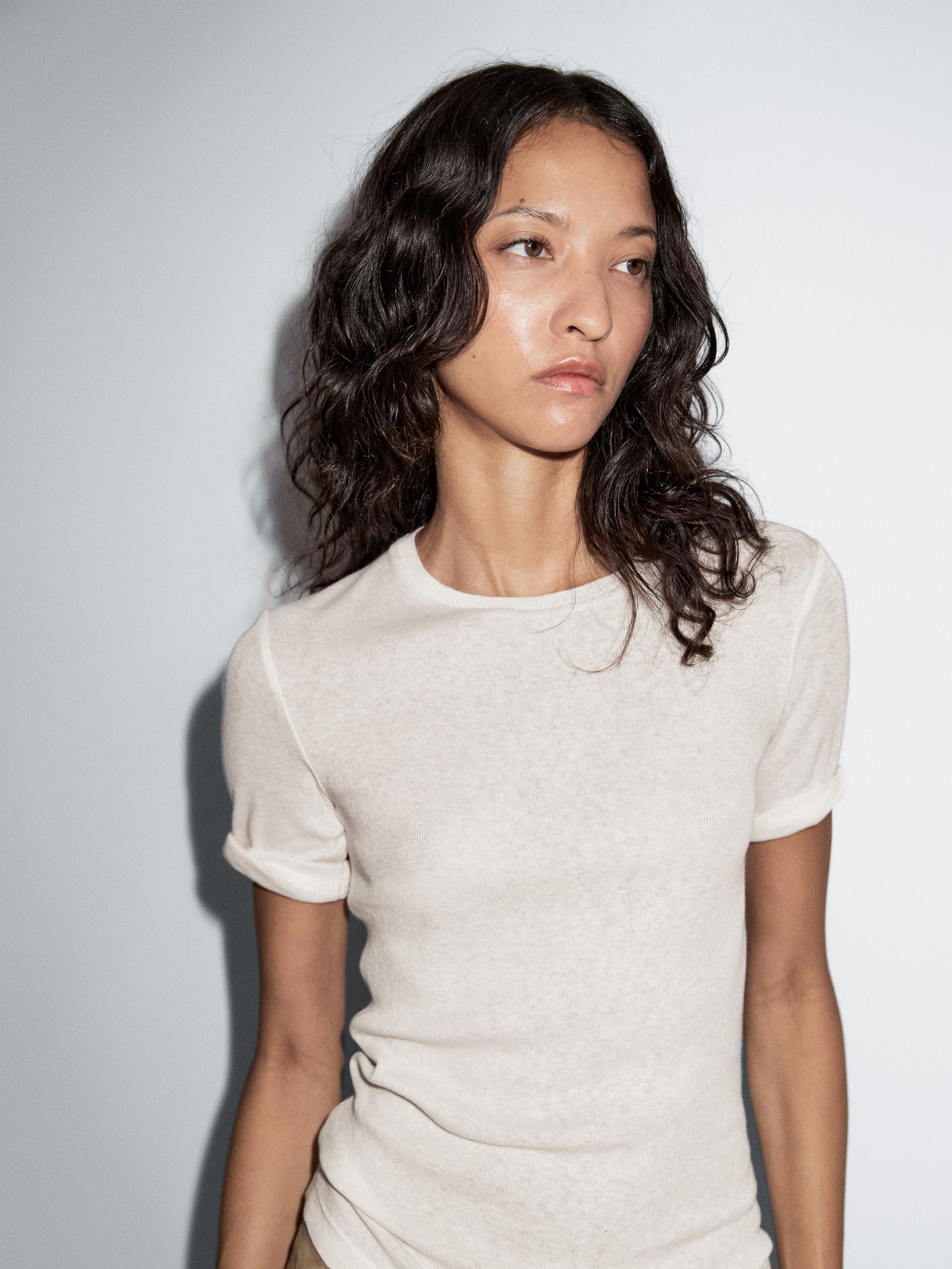 Short sleeve cotton blend T-shirt