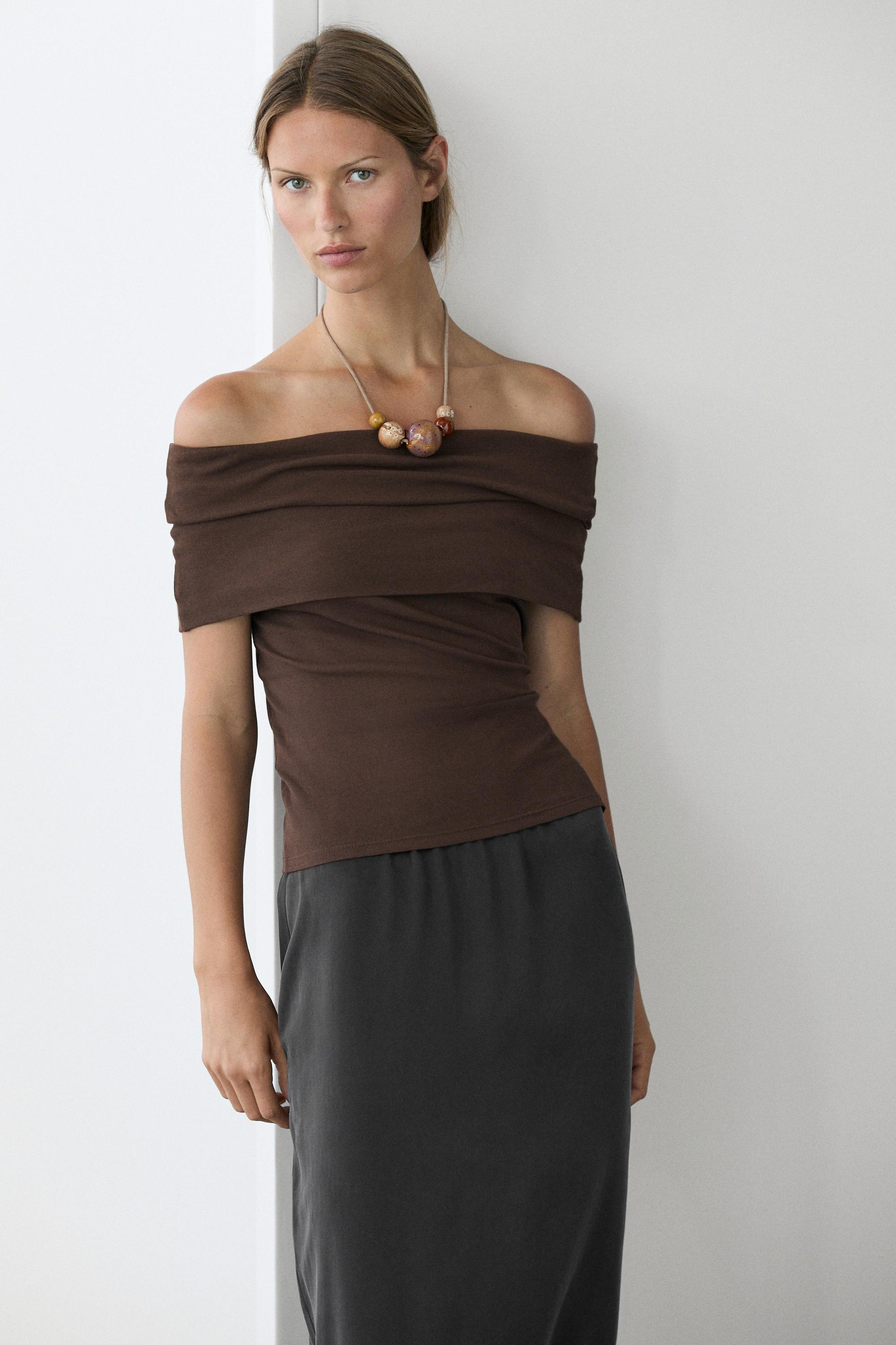 Cotton off-the-shoulder top — BROWN