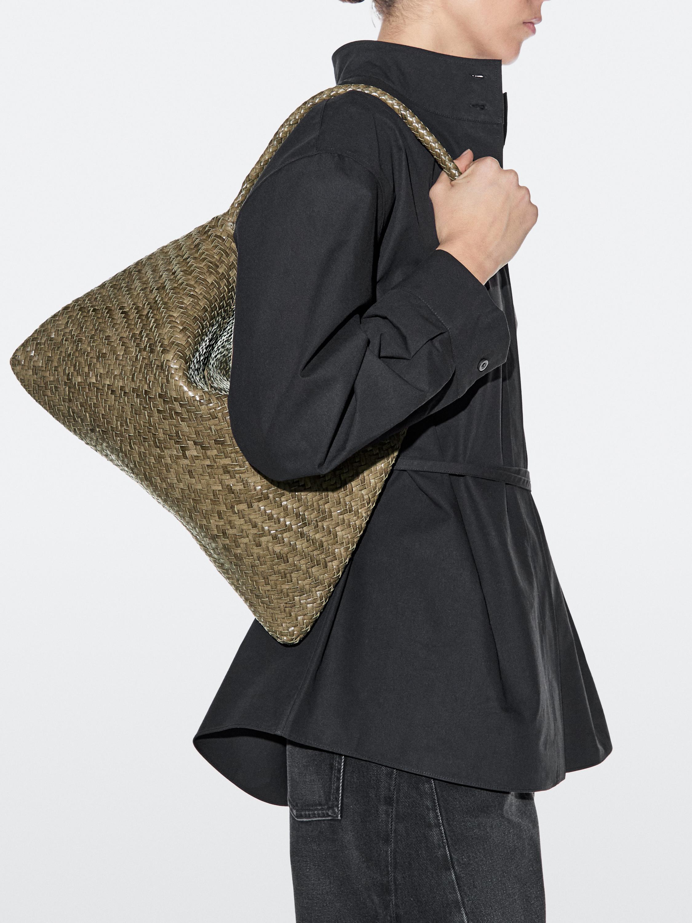 Mid-sized braided leather shoulder bag — KHAKI