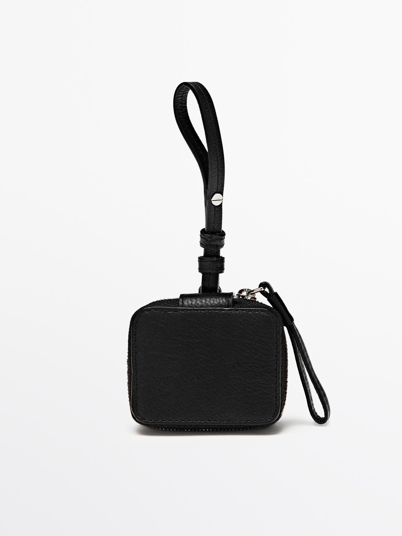 Etui Na Słuchawki Airpods Ze Skóry Nappa - Czarny - 01 - Massimo Dutti - Mężczyzna