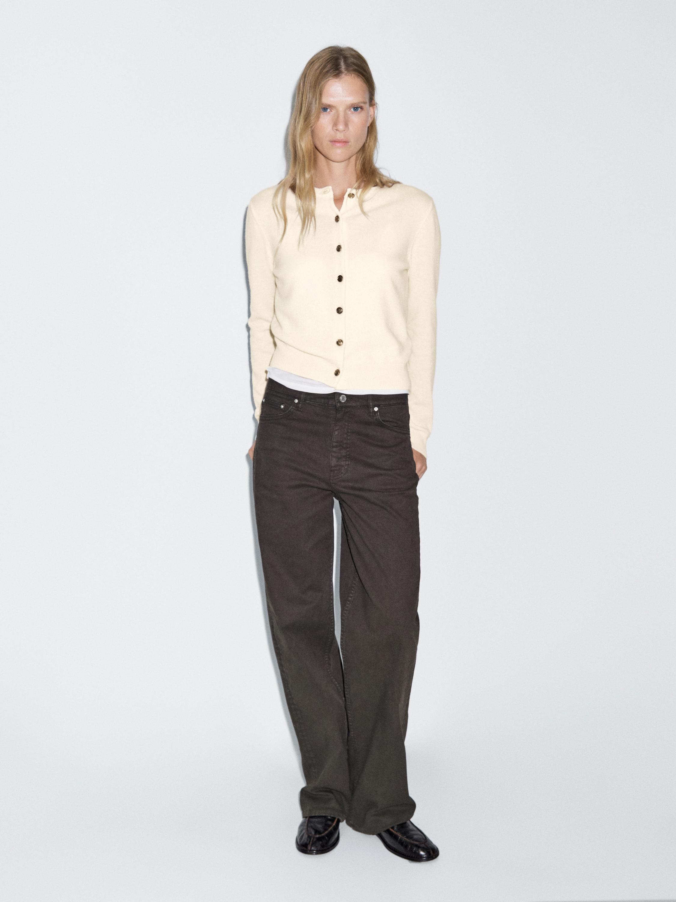 كارديغان محاك صوف 100% بأزرار ذهبية