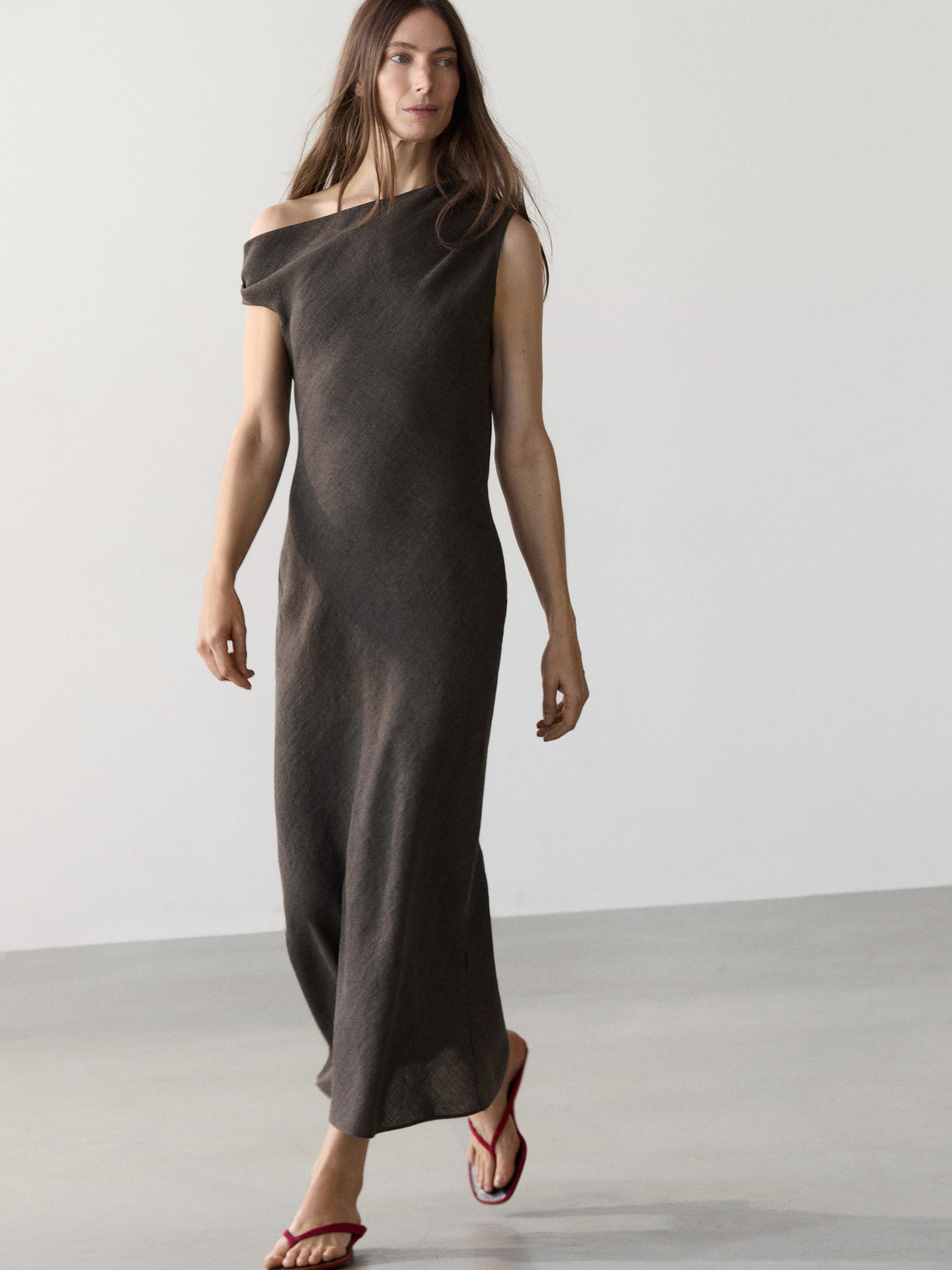Robe midi 100 % lin détail épaule