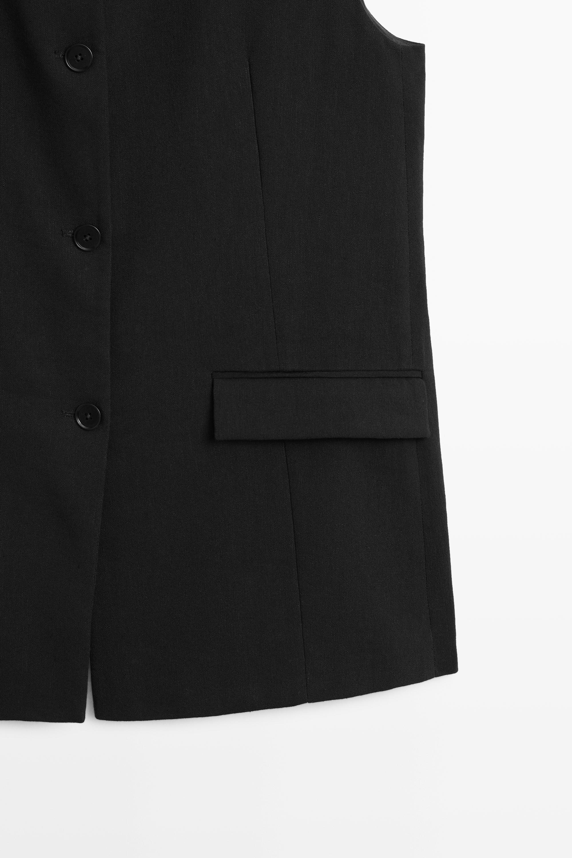 High-neck vest — BLACK