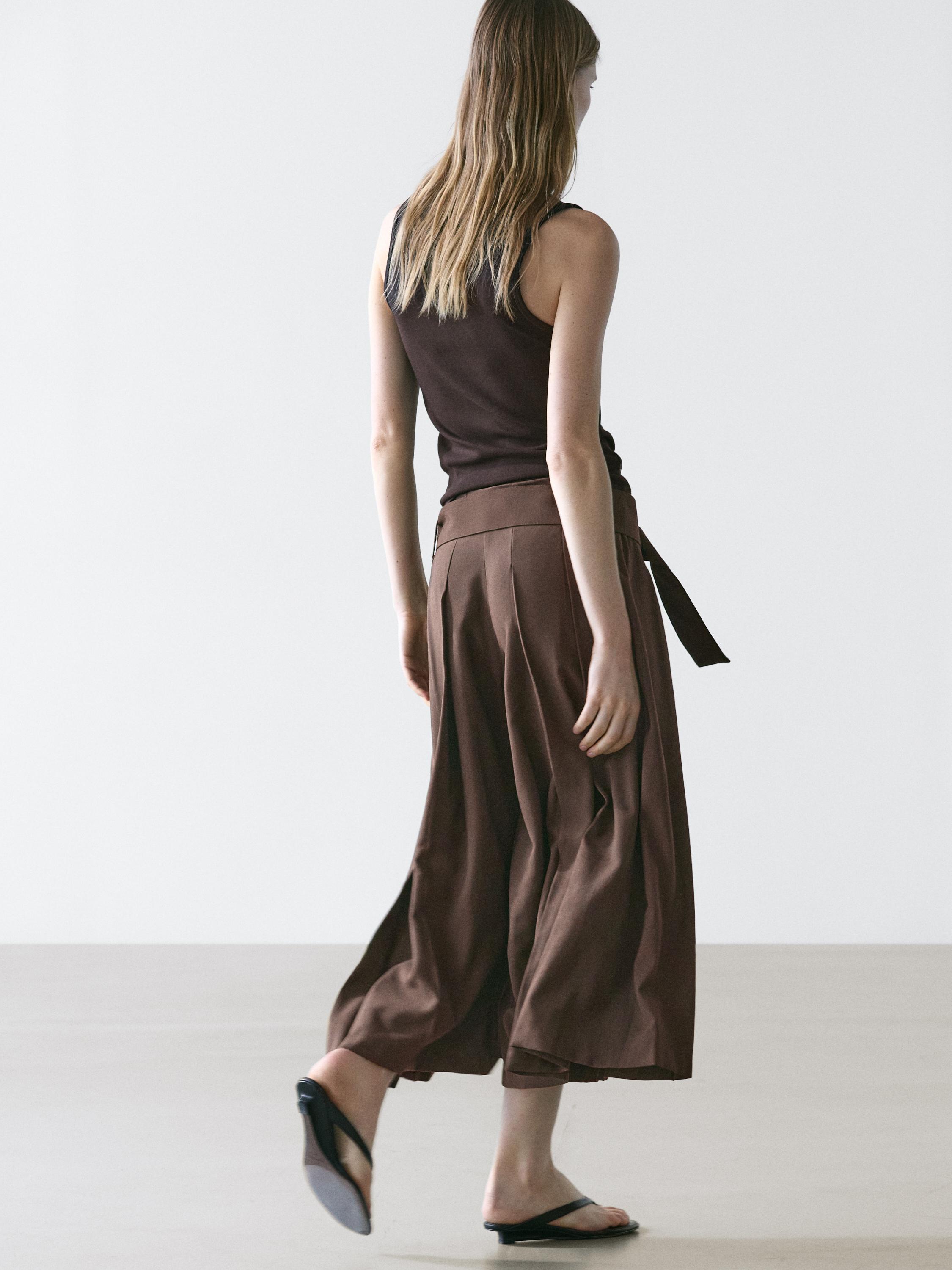 Pleated midi skort — BROWN