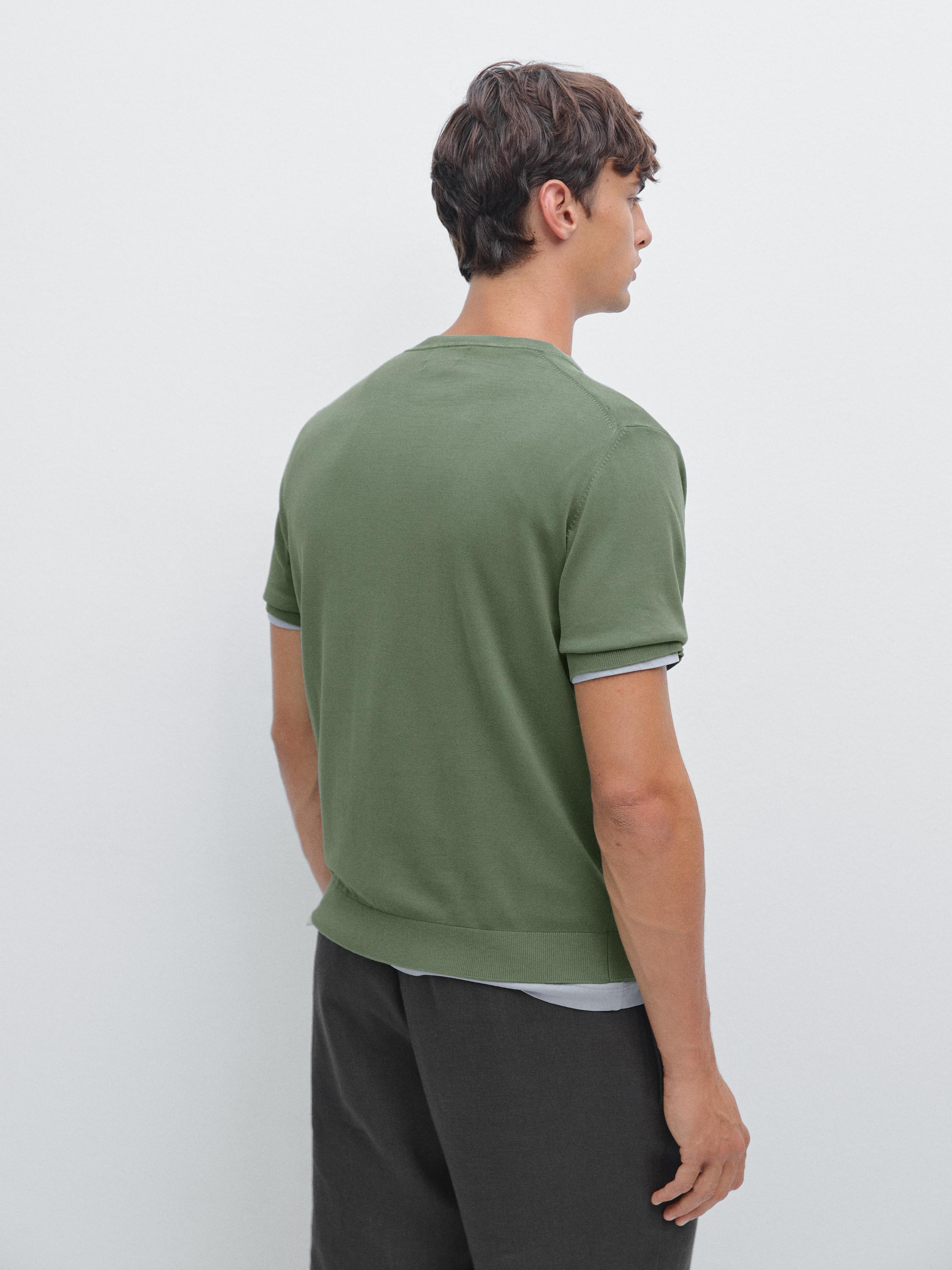 Short sleeve knit T-shirt