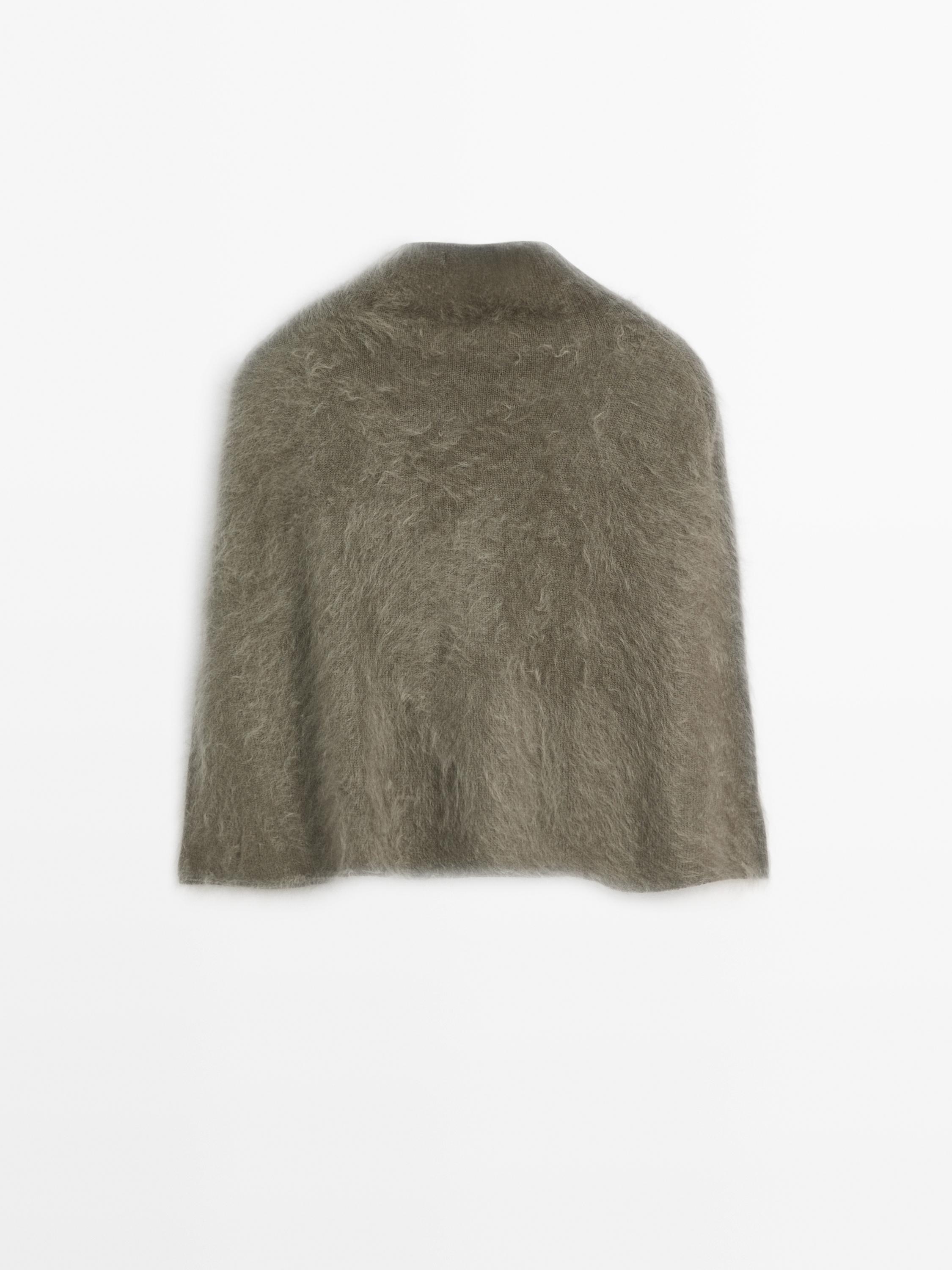 Gebürstetes Cape aus 100 % Kaschmir