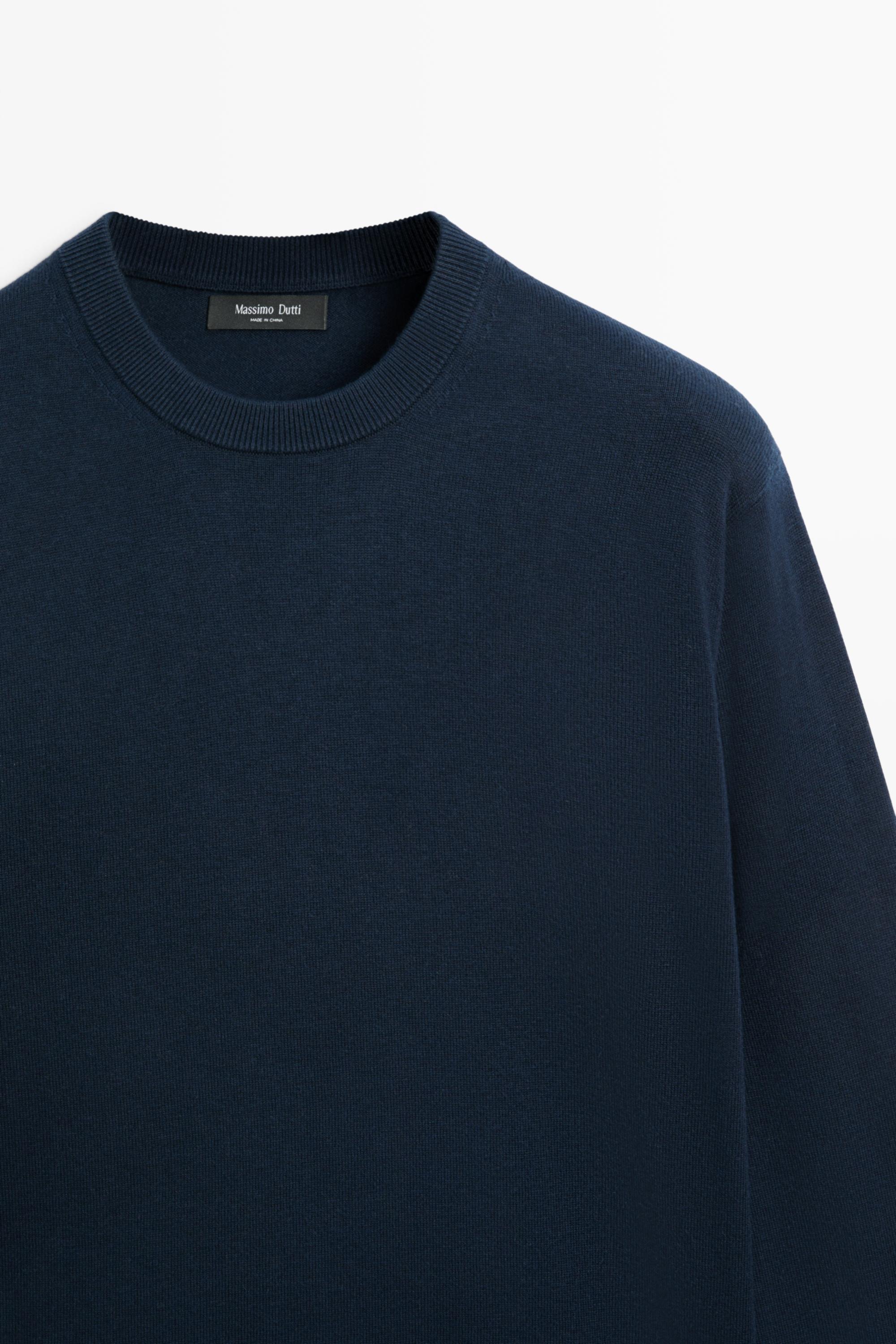 Cotton blend knit sweater — Dark blue