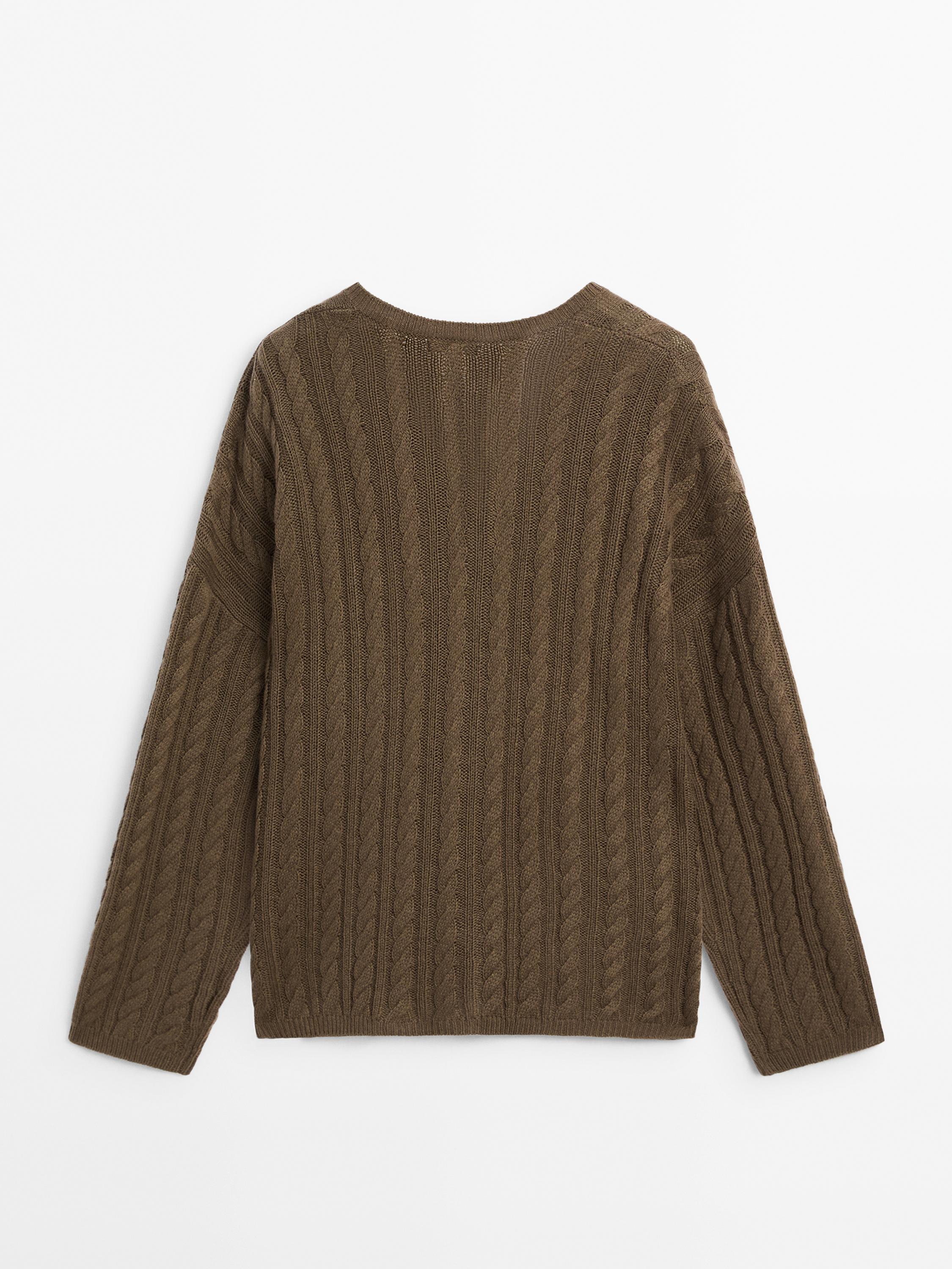 Cable-knit V-neck sweater