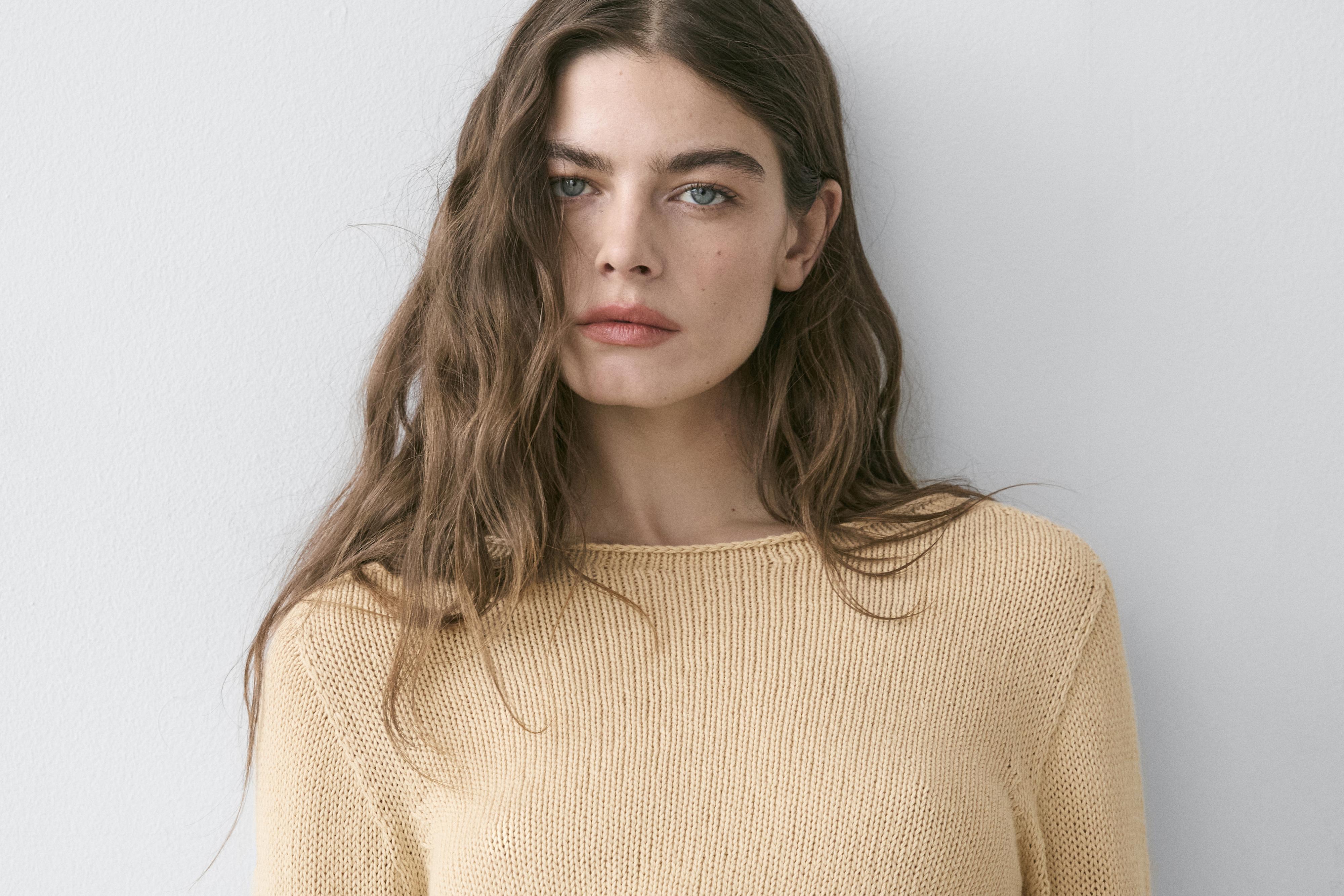Cotton blend knit sweater — CORN YELLOW