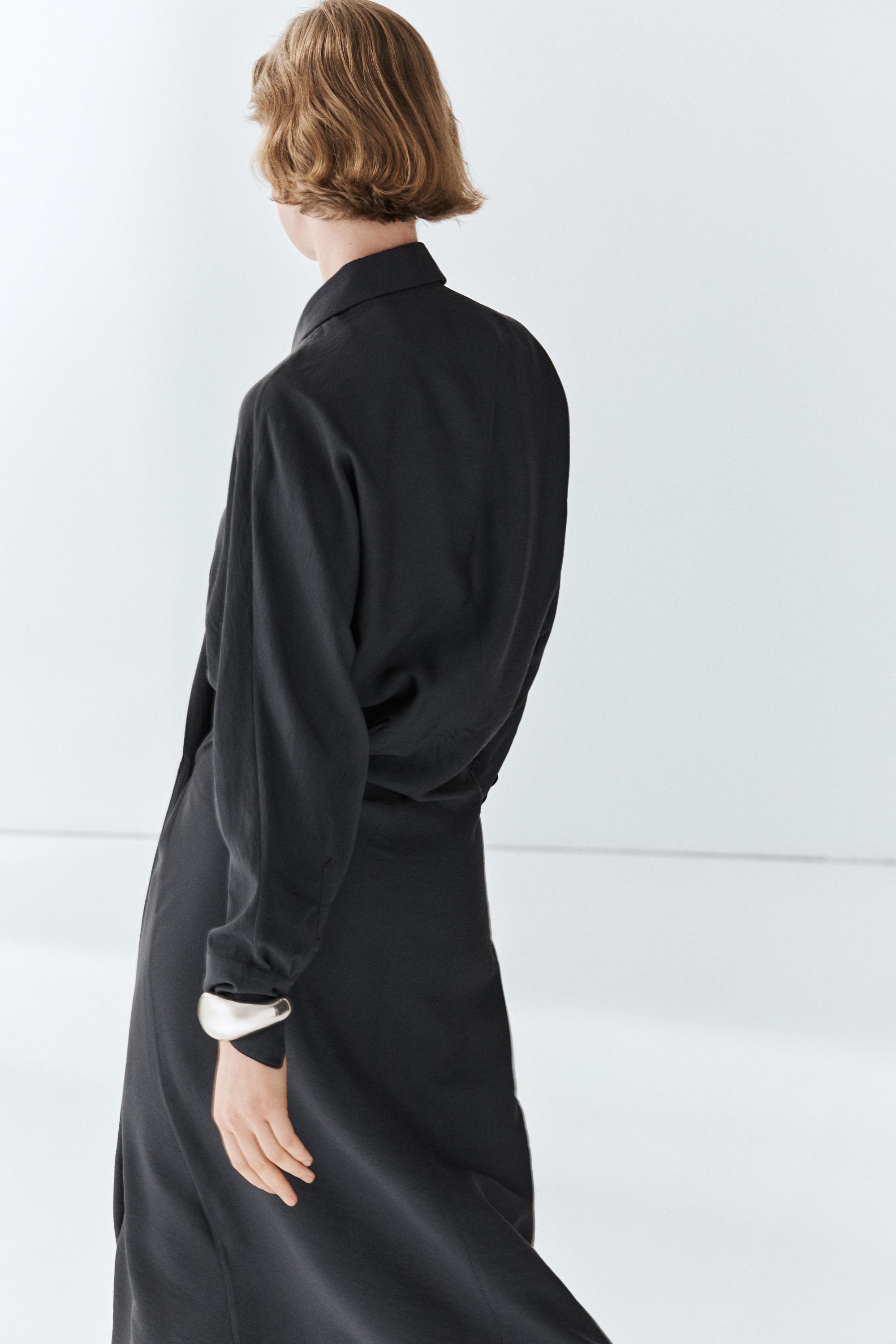 Midi dress with draped detail — LEAD