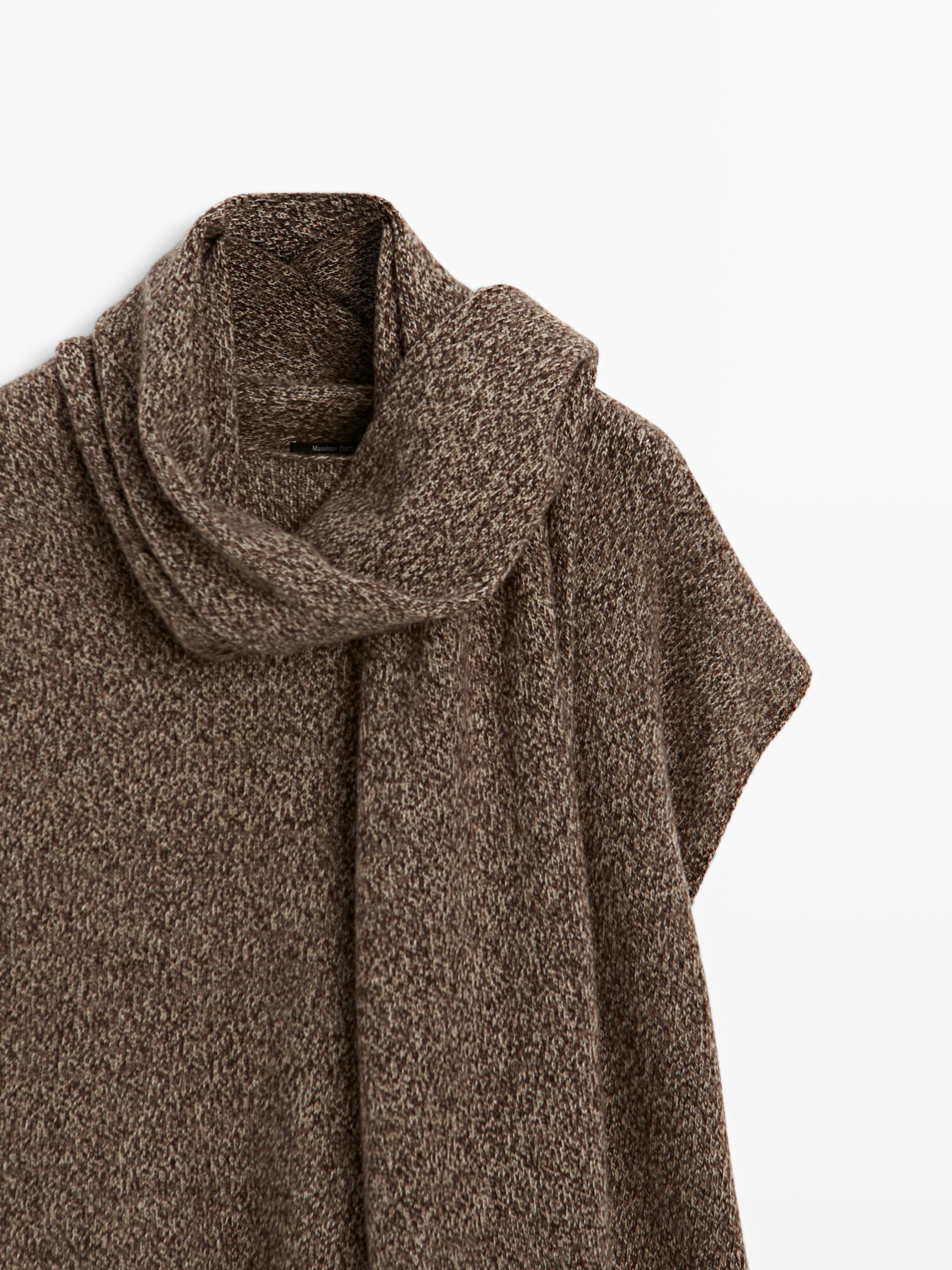 100% wool waistcoat with scarf detail