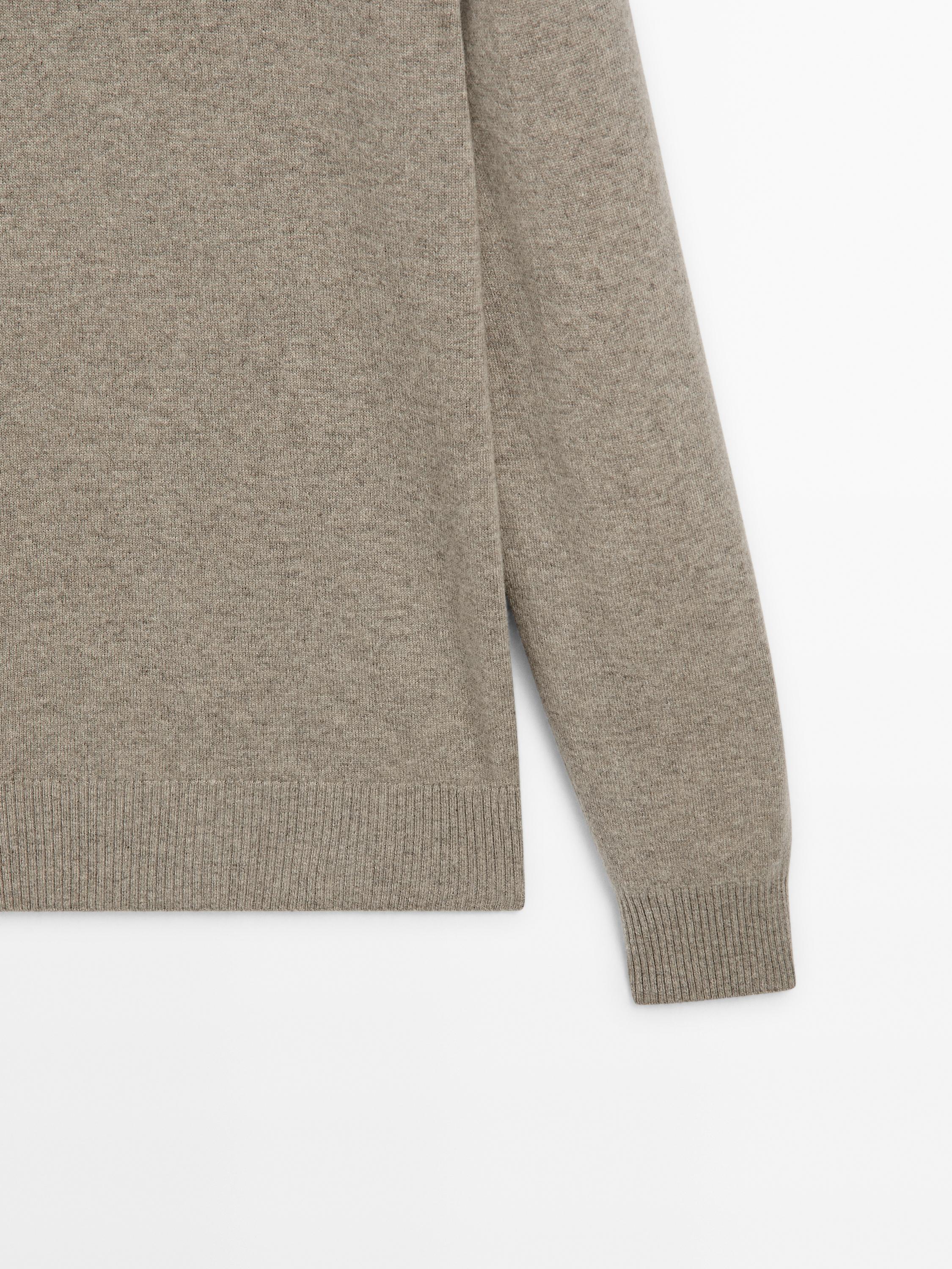 100% cashmere knit sweater