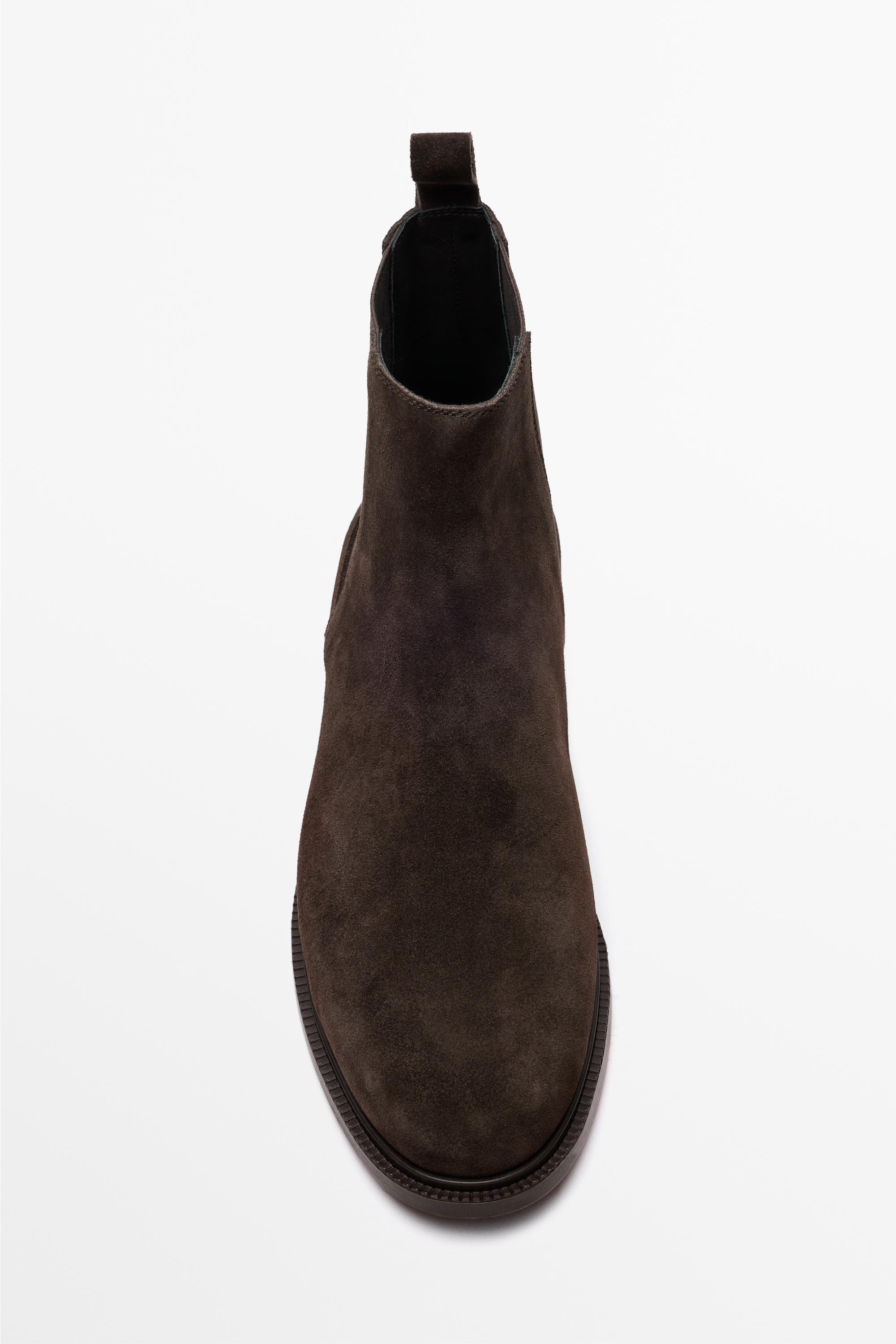 Leather Chelsea ankle boots — BROWN