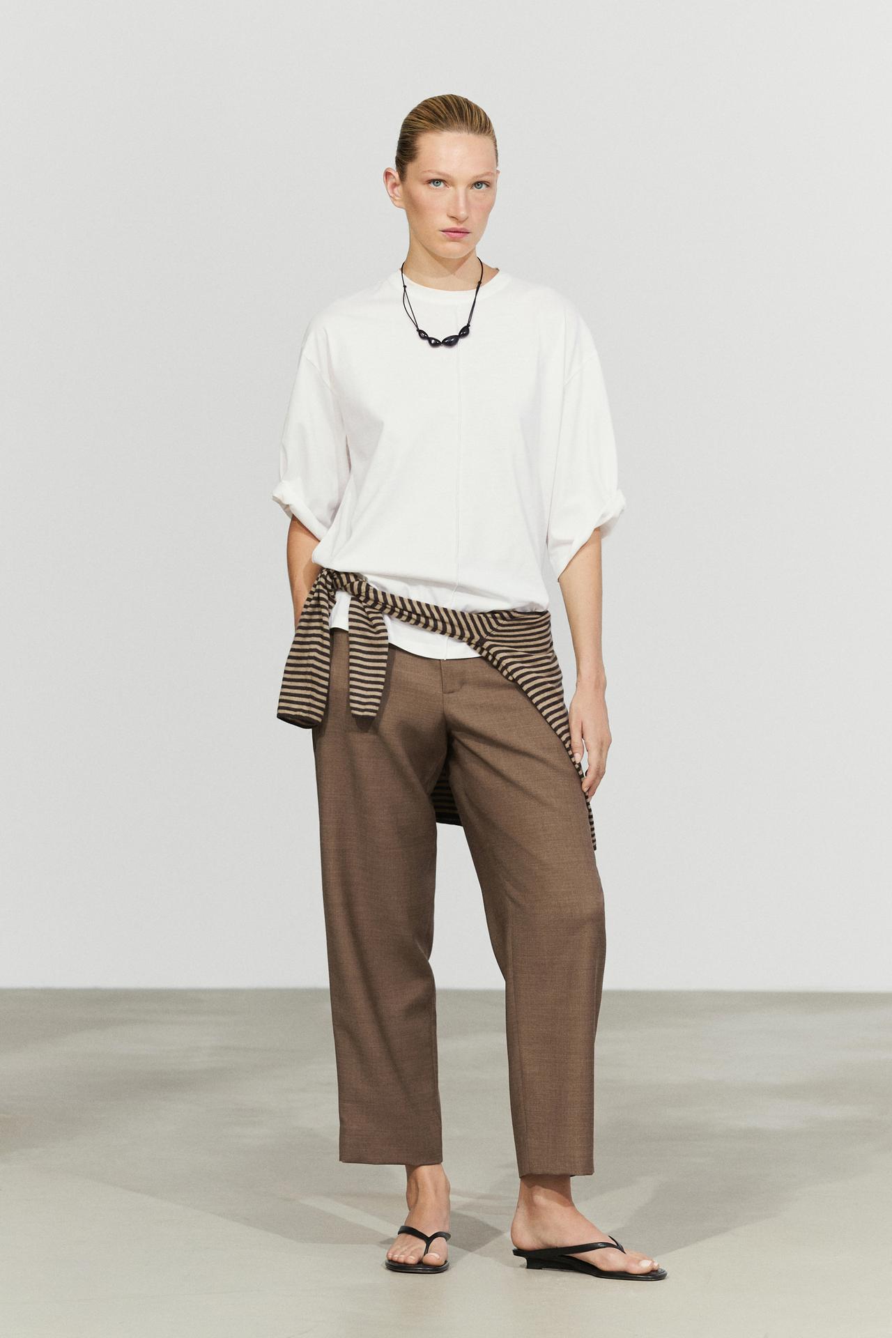 100% cotton short sleeve seamed T-shirt — Off white