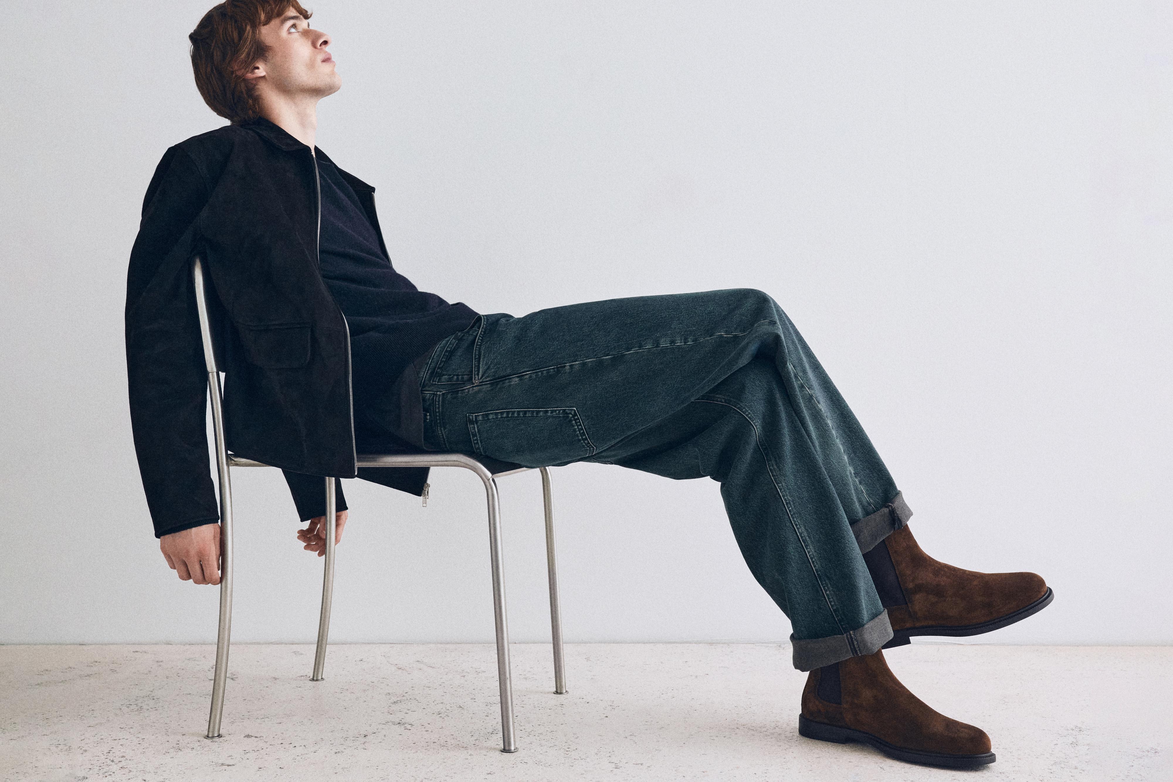 Split suede Chelsea boots