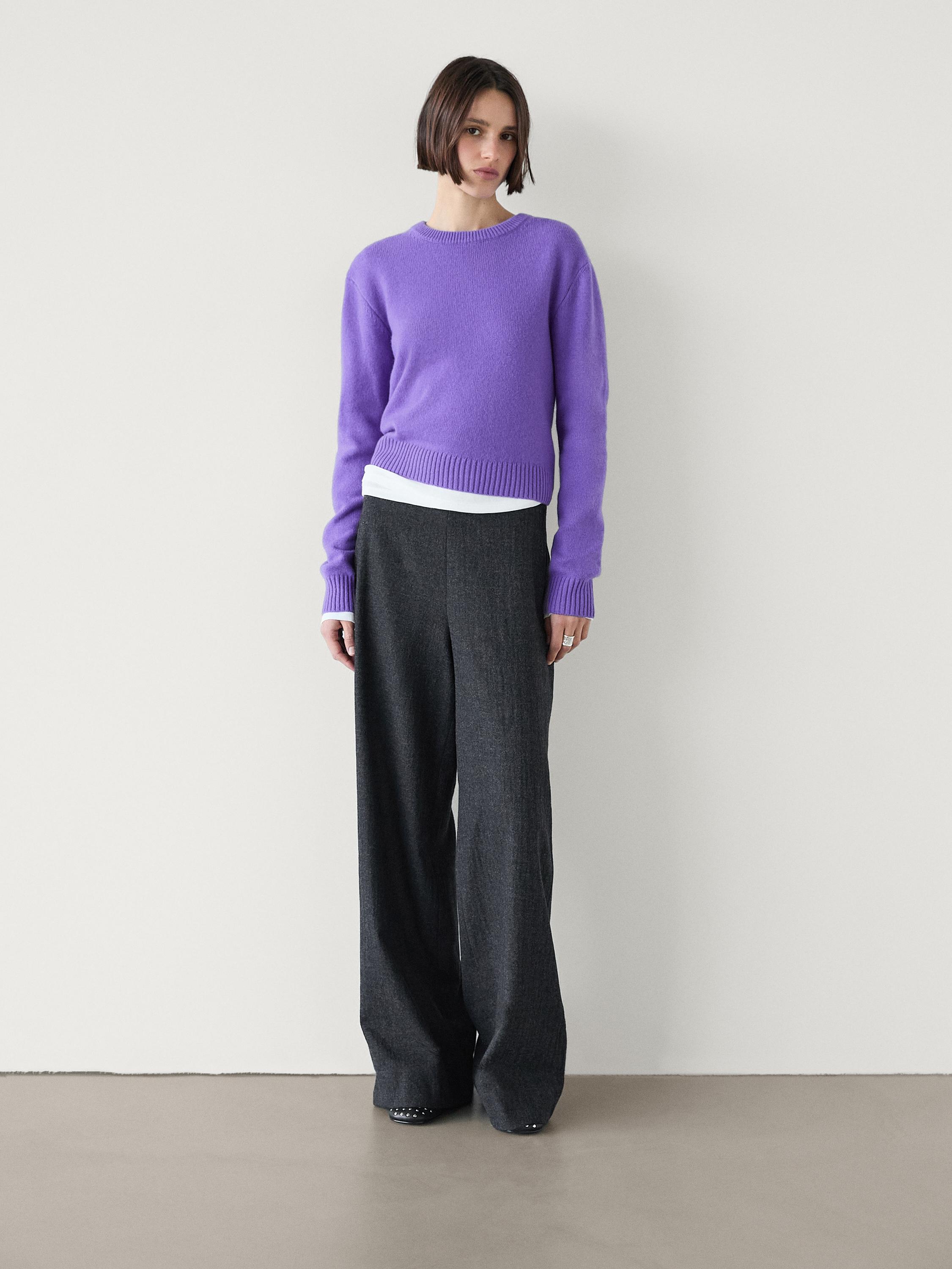 Round neck wool blend jumper