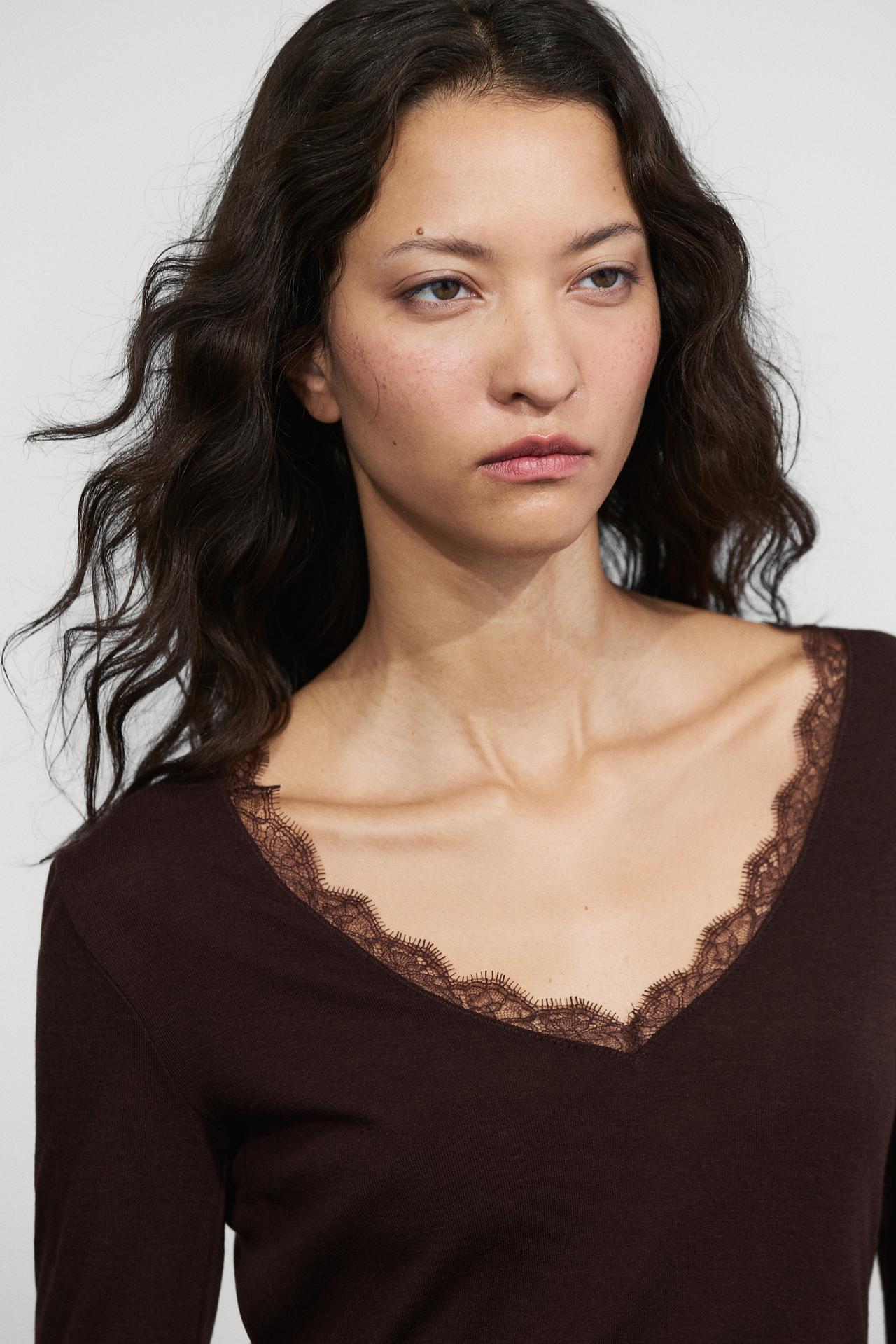 Long sleeve T-shirt with lingerie-inspired detail — BROWN