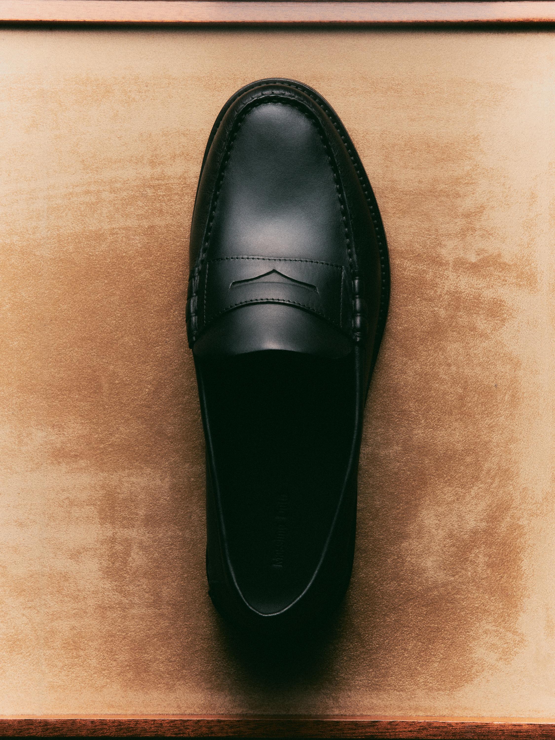 Oiled leather loafers