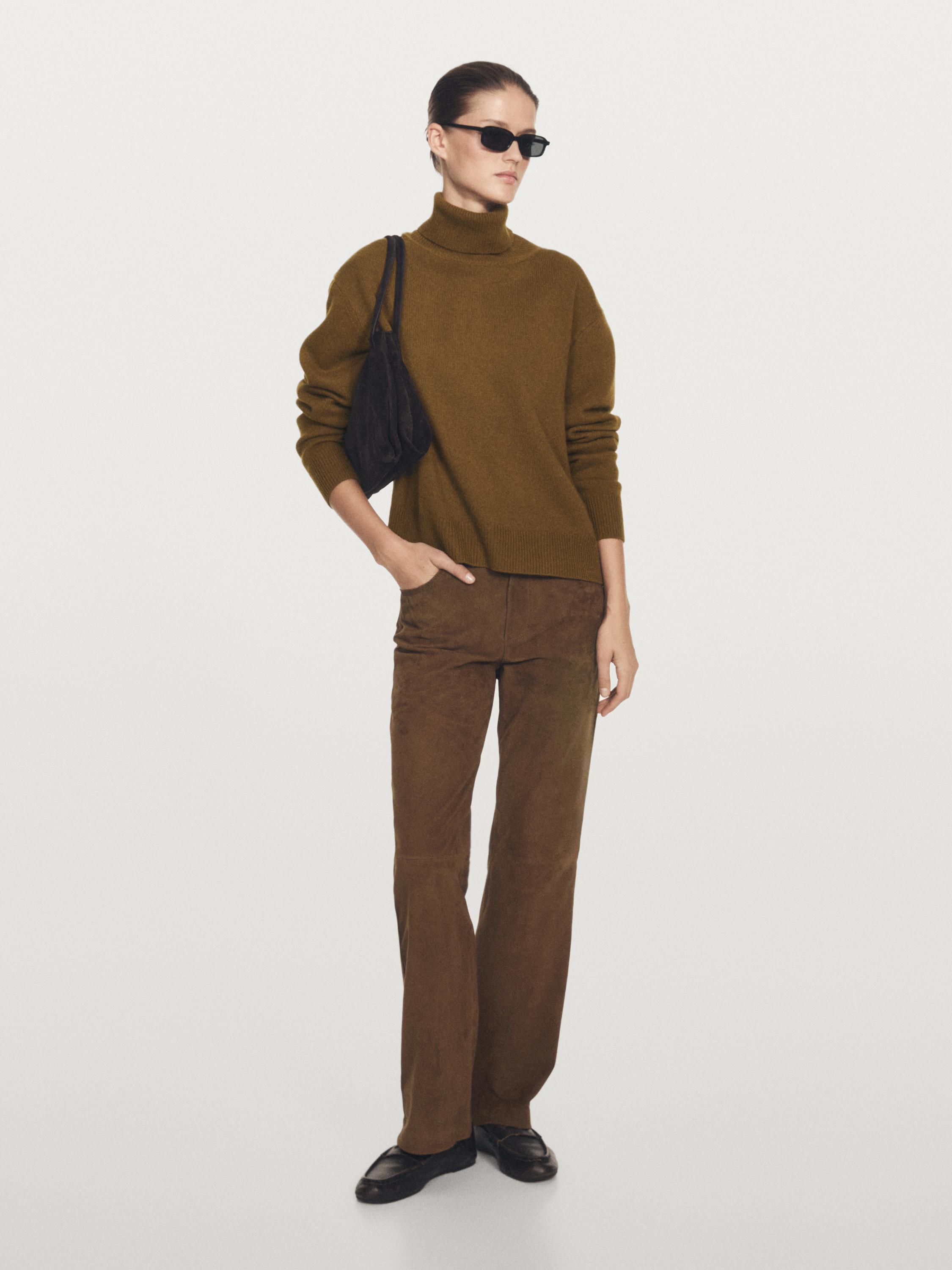 Camisola de gola alta em mistura de lã