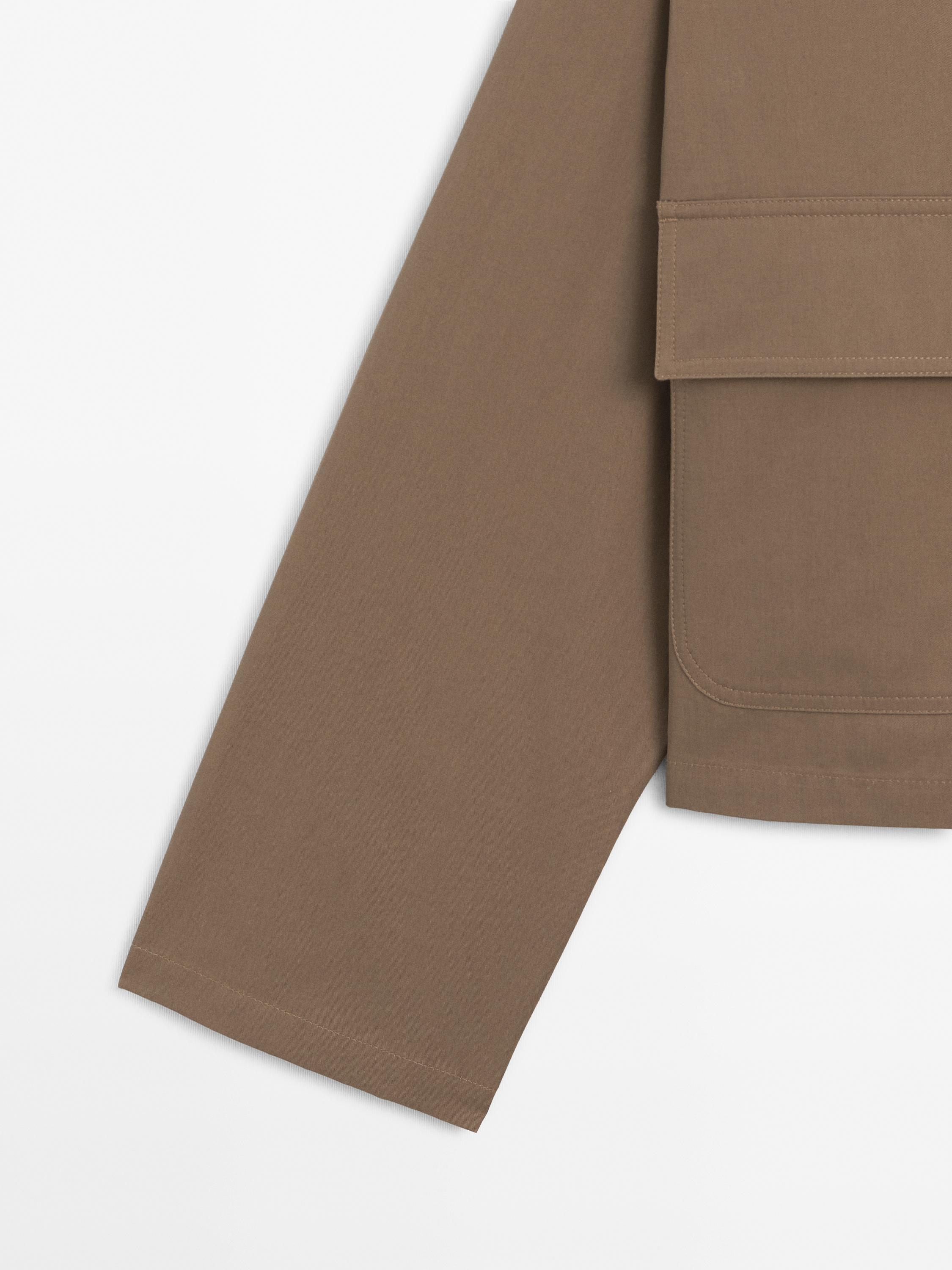 Chaqueta capa water repellent