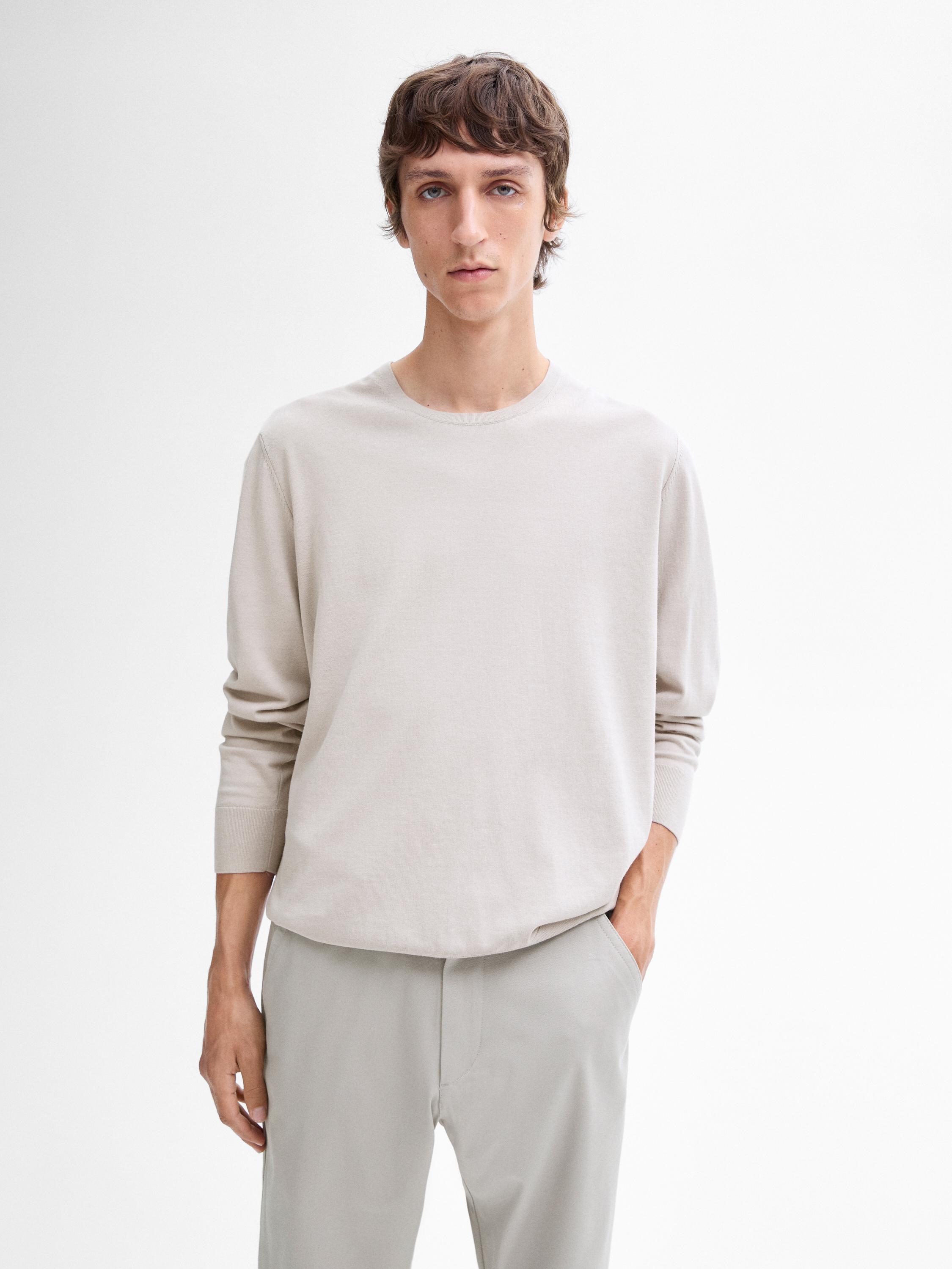 Long sleeve cotton knit sweater