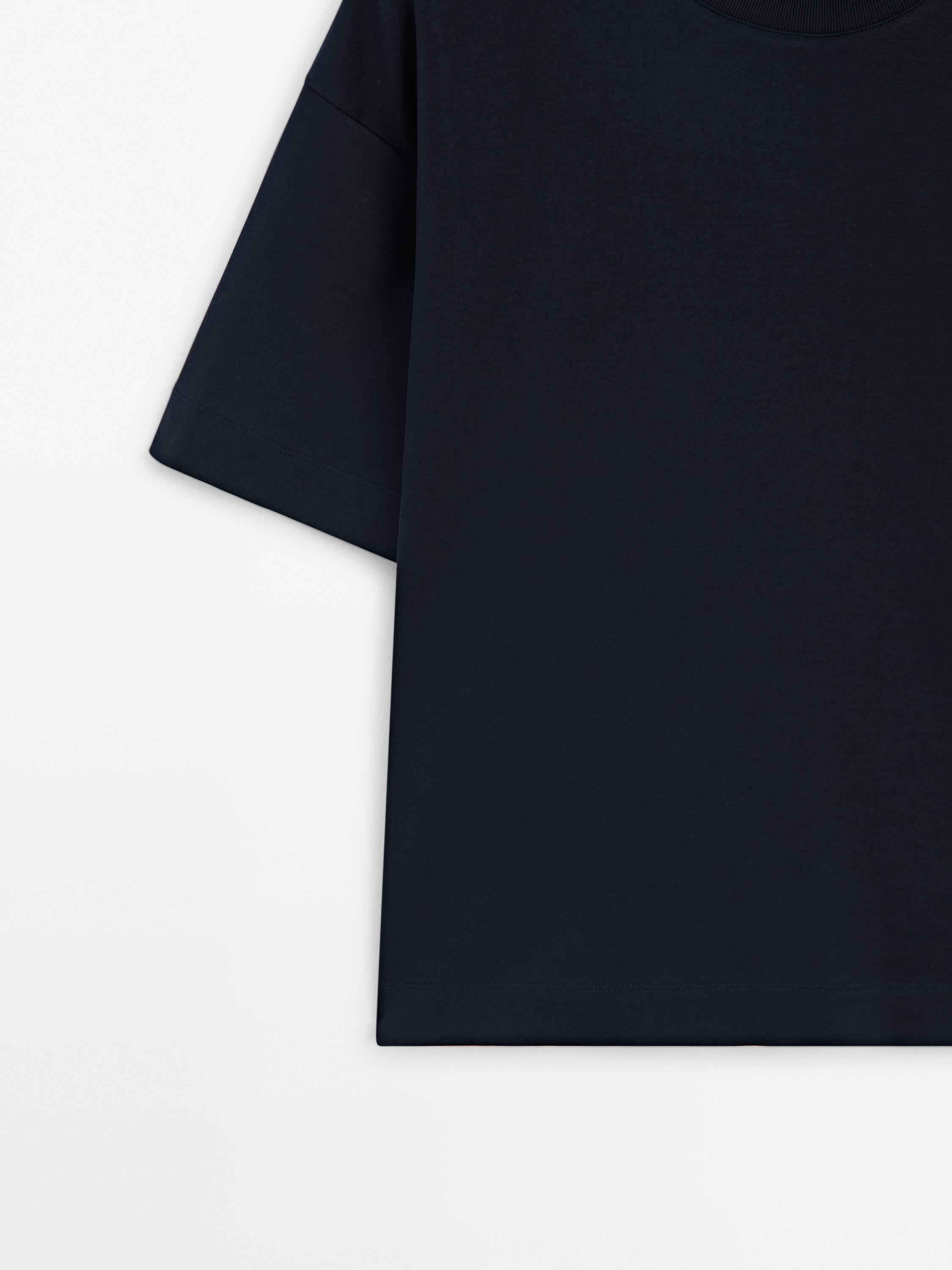 100% cotton T-shirt