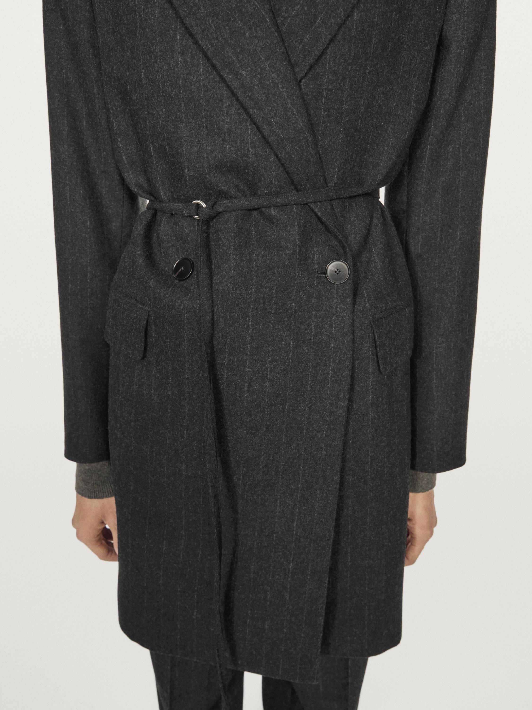 Dolg suknjič iz volnene mešanice s tankimi črtami