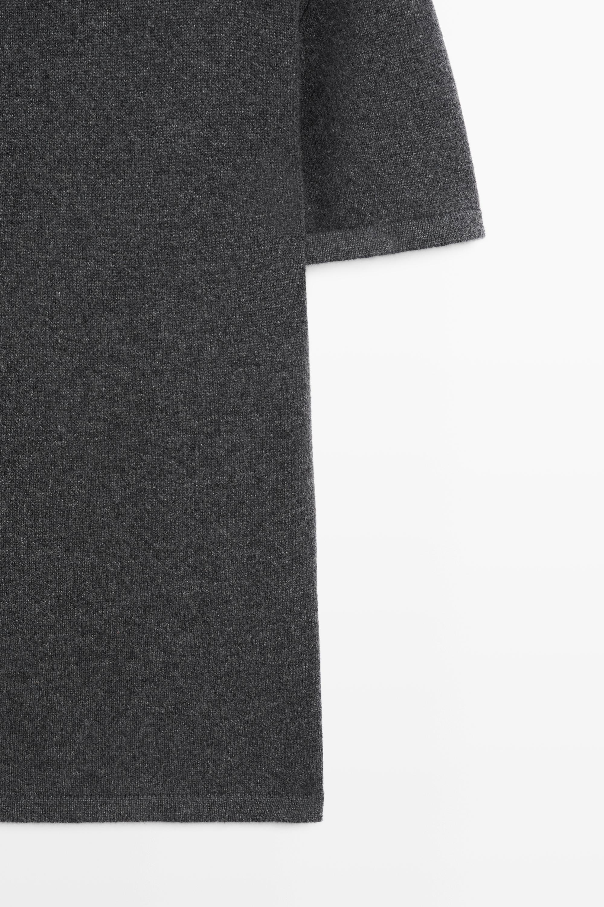 100% cashmere knit short sleeve sweater — GREY
