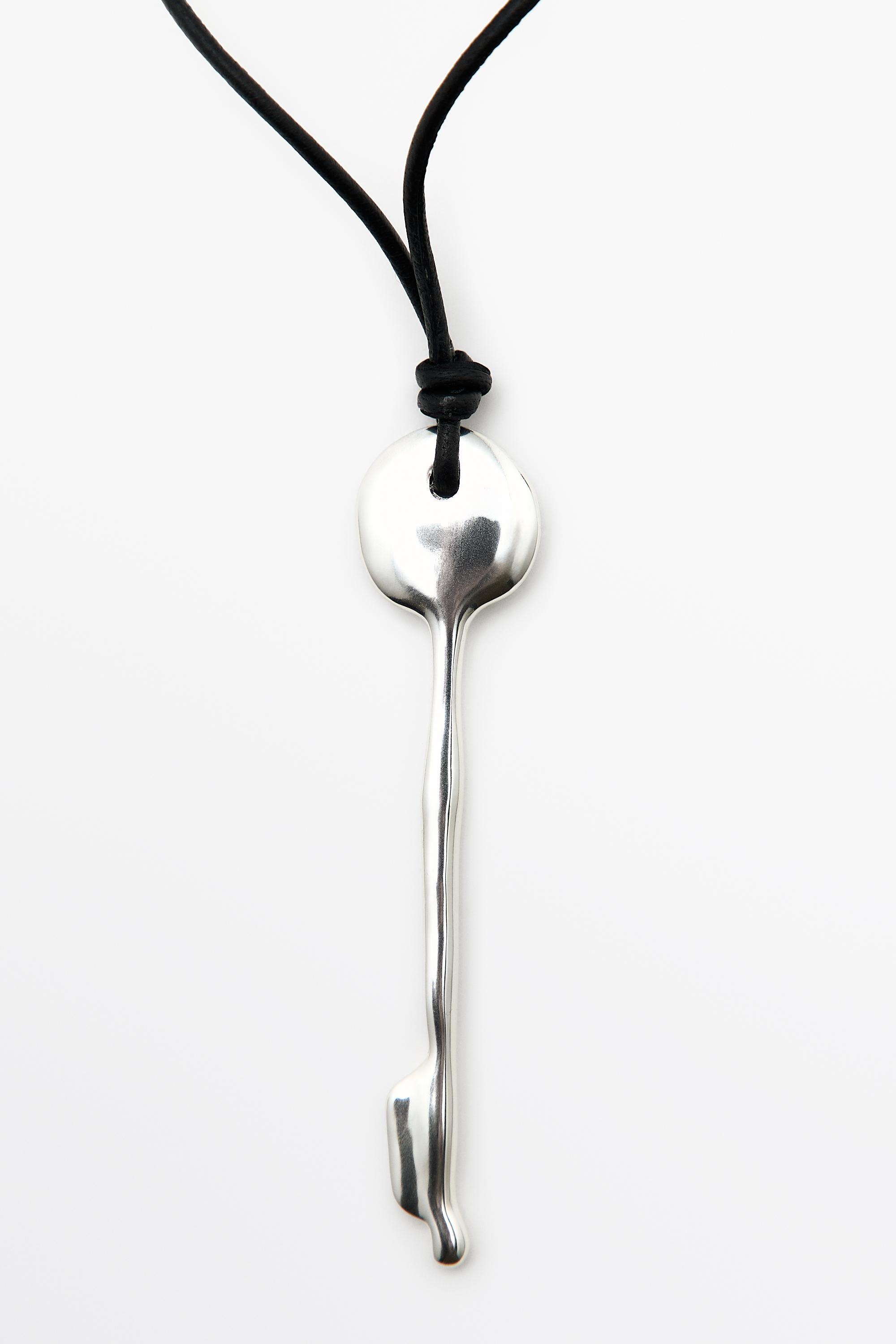 Key pendant necklace — SILVER