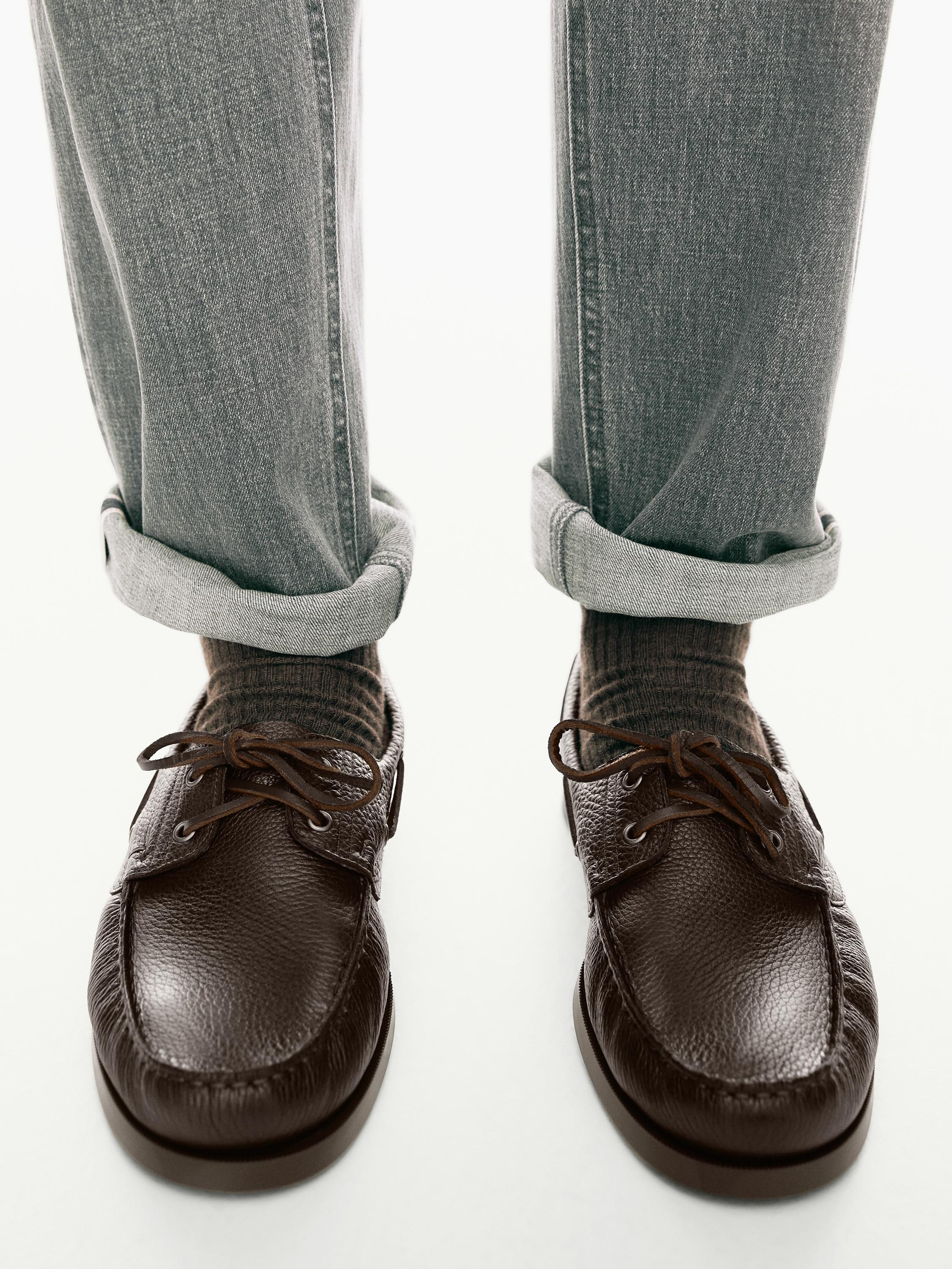 Leather deck shoes — BROWN