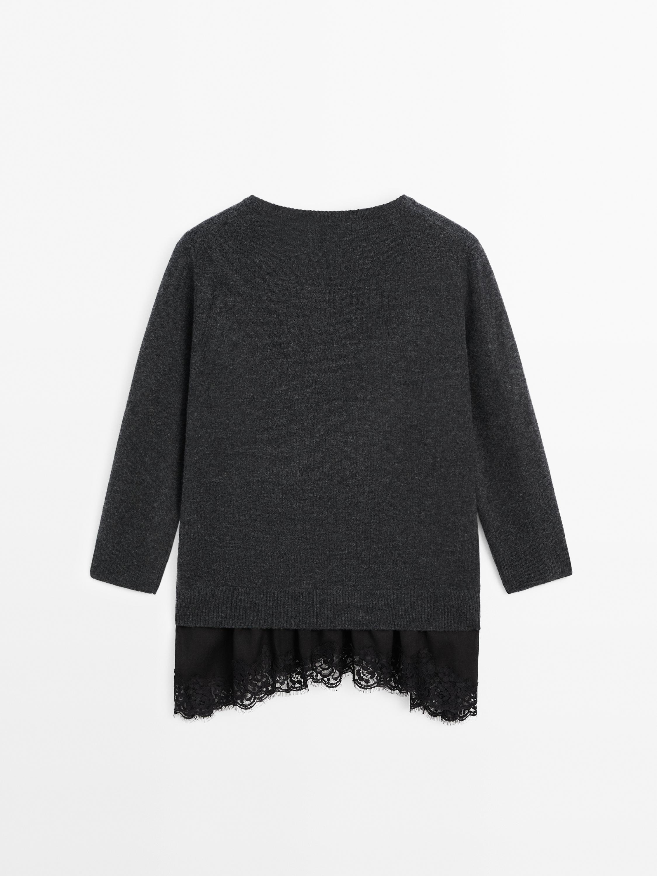 Knit dress with lace trim hem