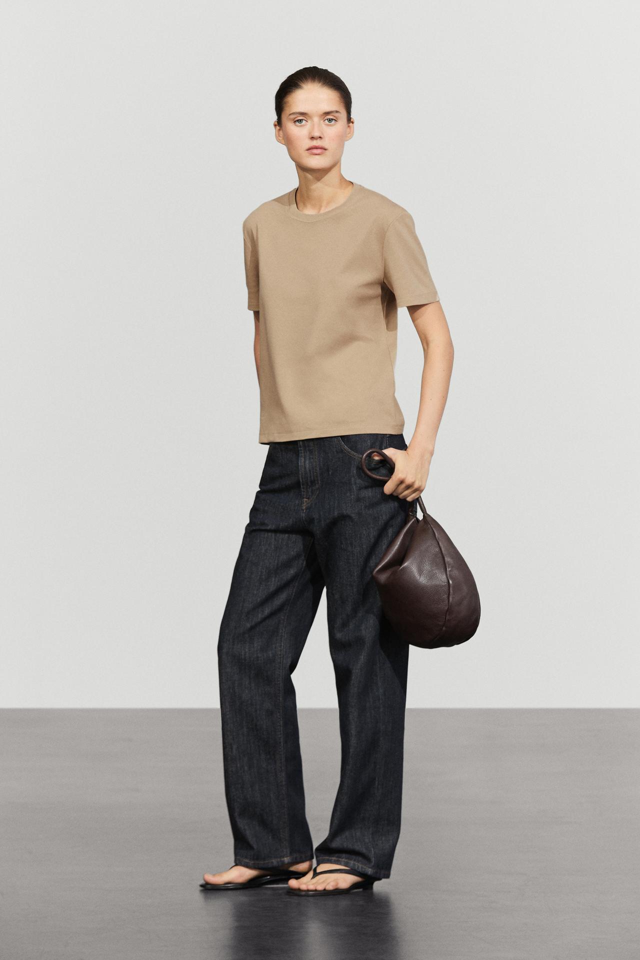 Regular fit short sleeve T-shirt. — STONE