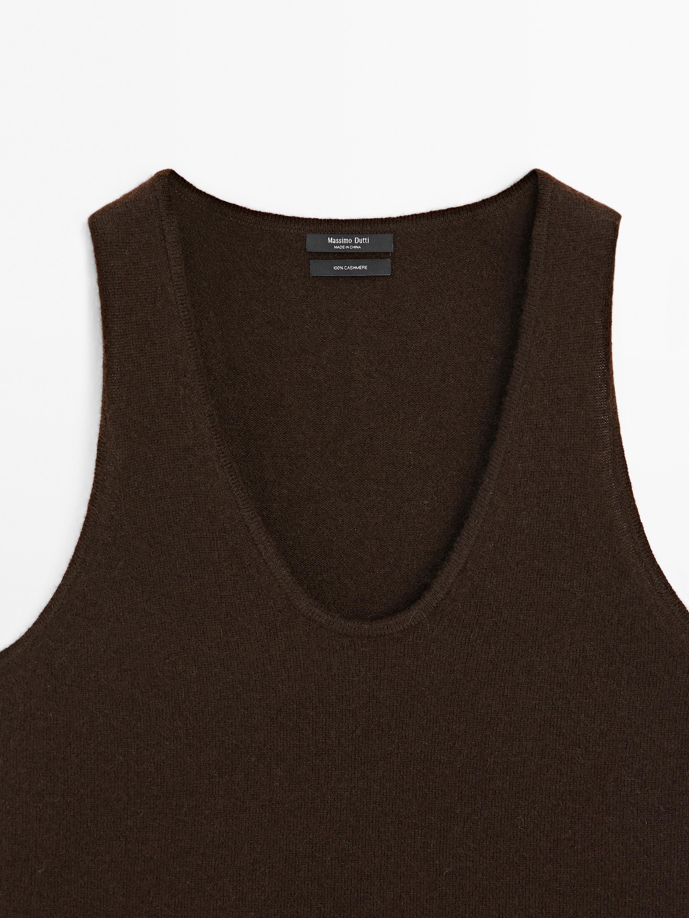 100% cashmere crew neck top