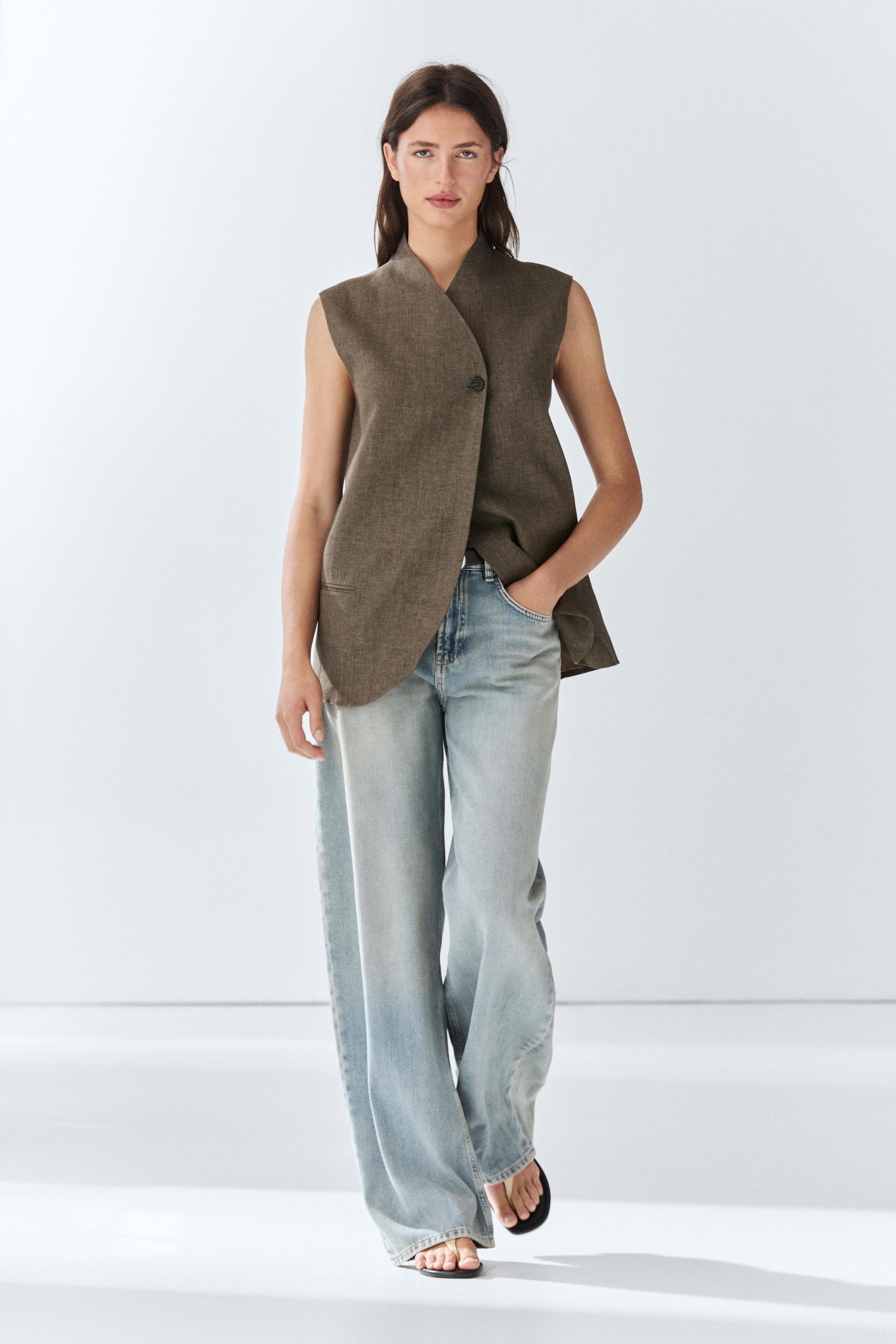 Linen melange waistcoat — CAREY