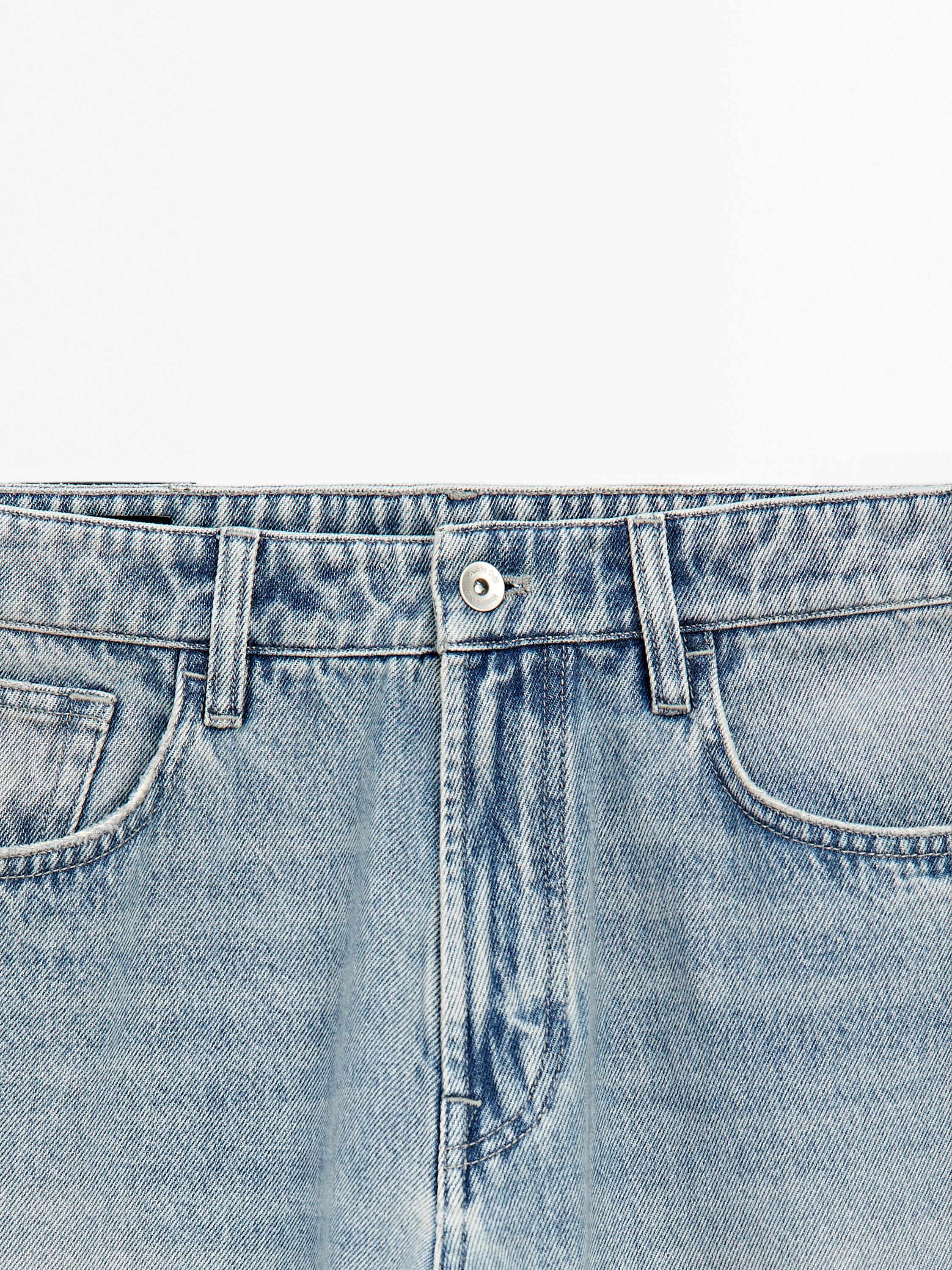 Tapered fit jeans