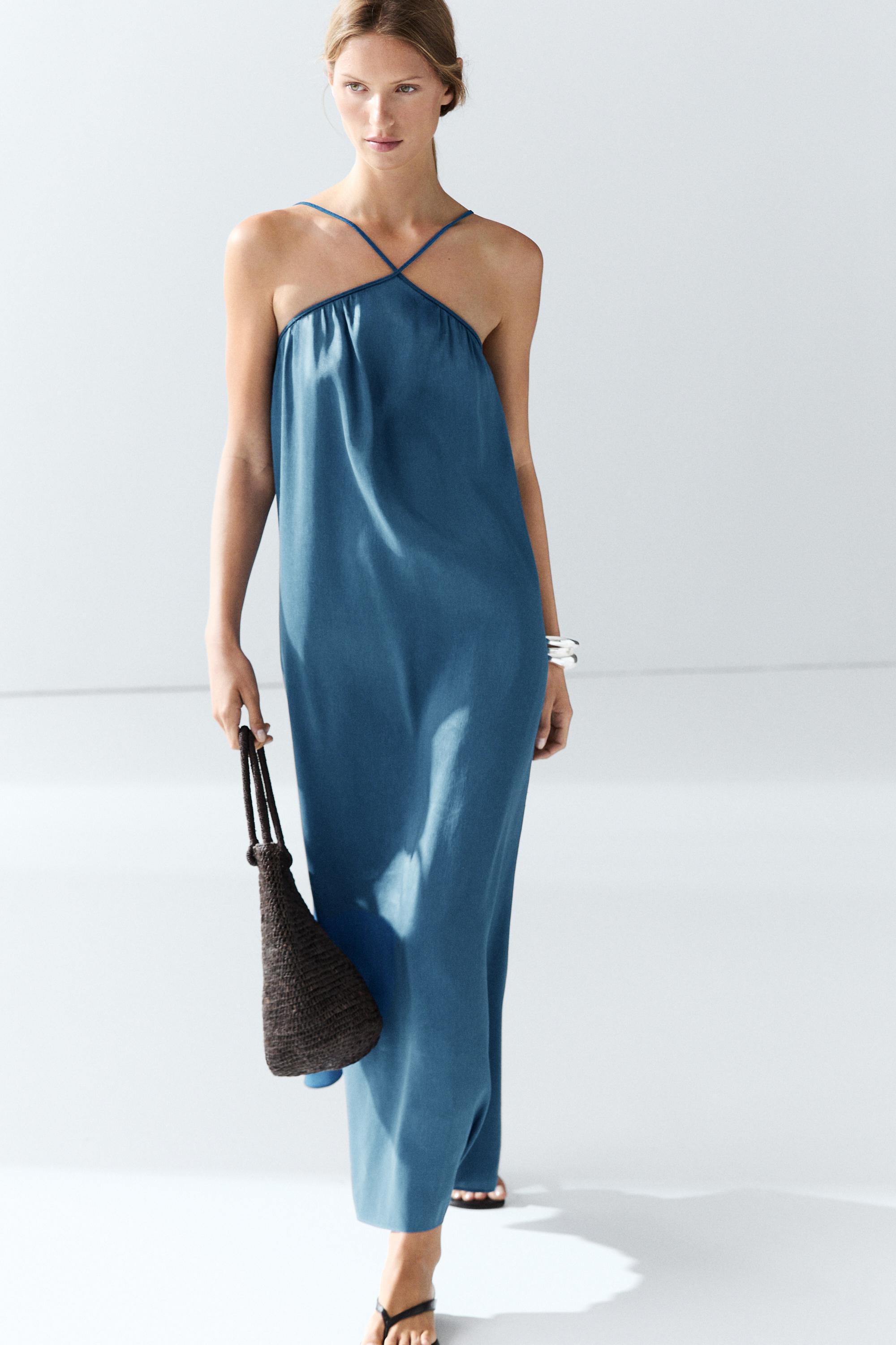 Robe longue fluide à bretelles croisées