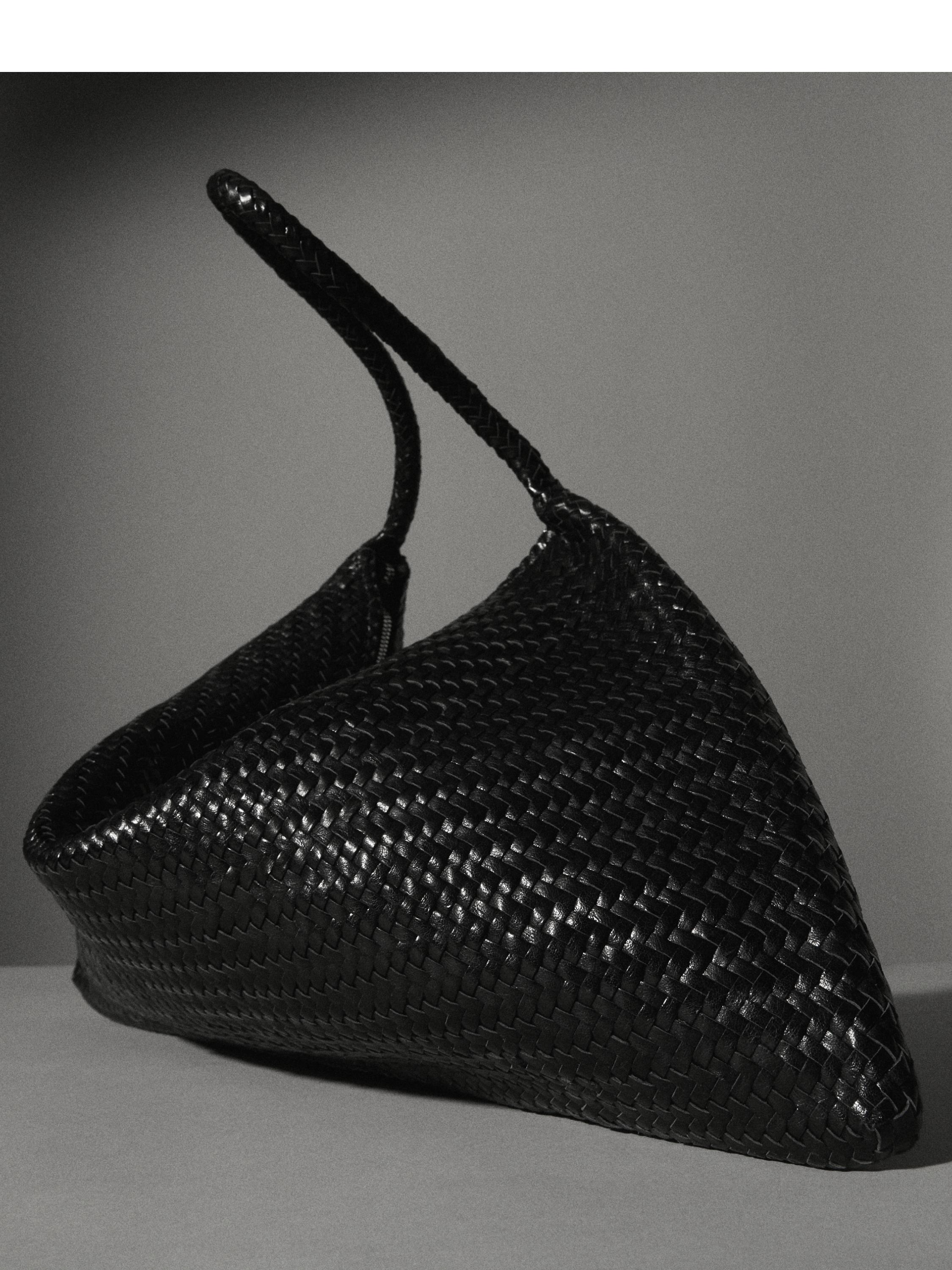 Mid-sized braided leather shoulder bag — BLACK