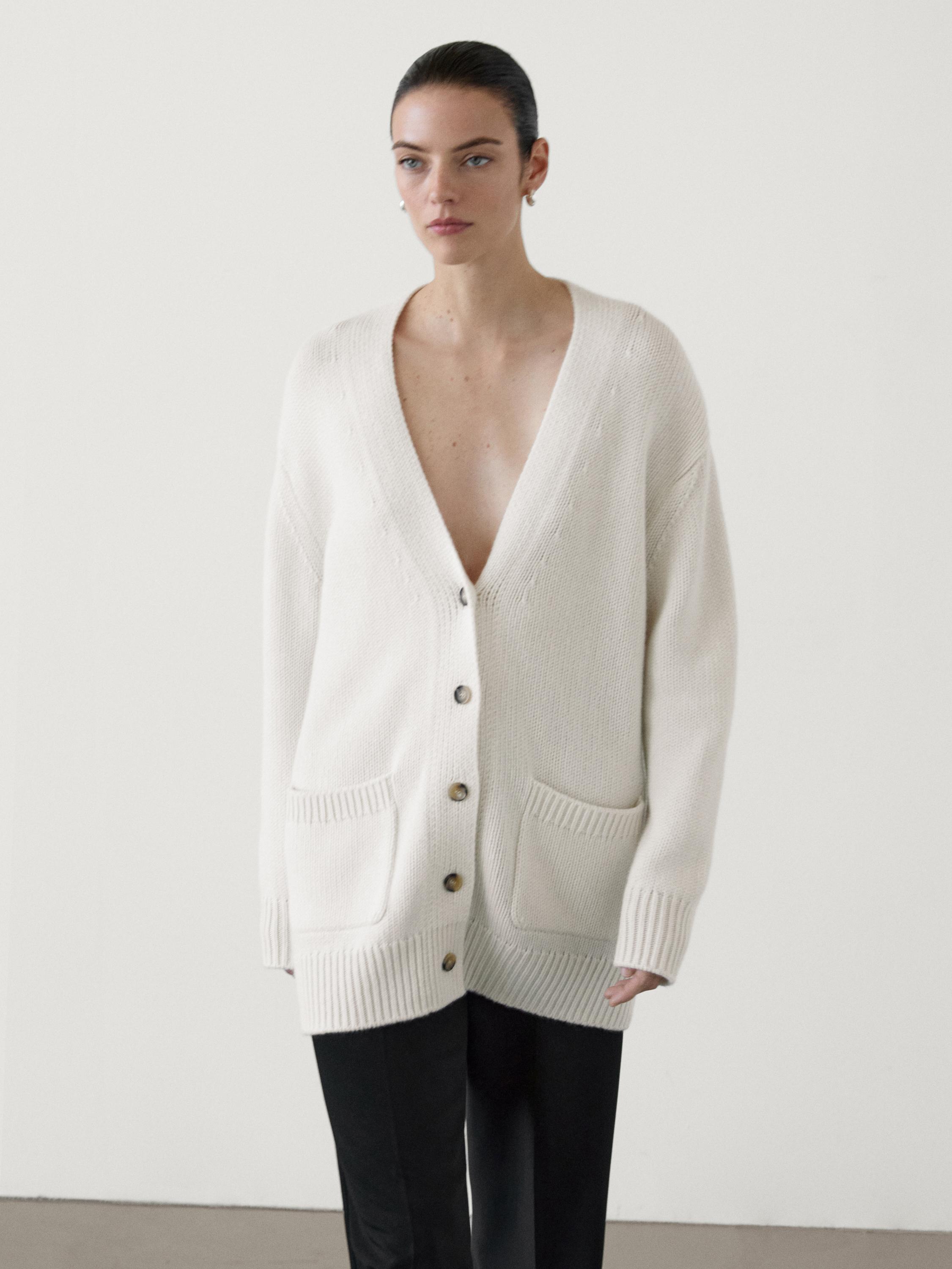 Long plain knit 100% cashmere cardigan