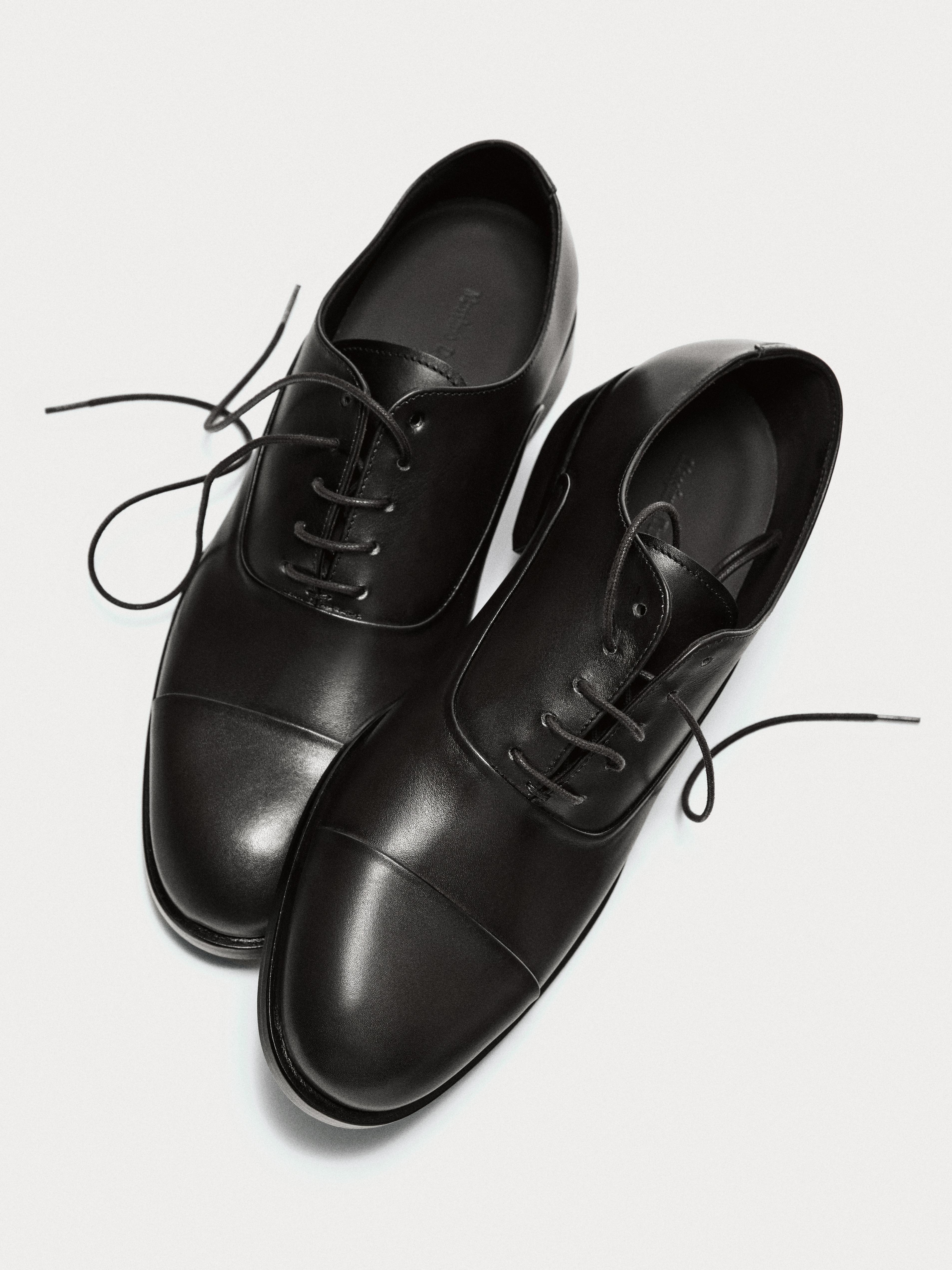 Oxford shoes — BROWN