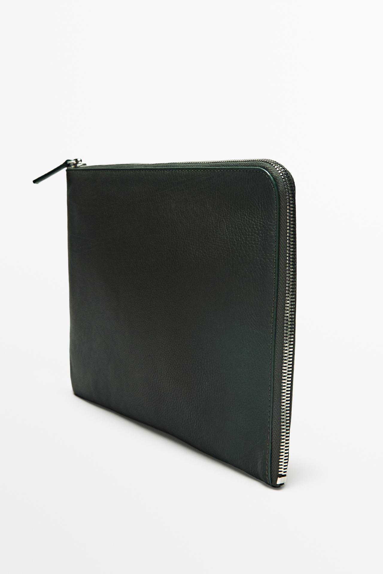 Small nappa leather laptop case — BOTTLE