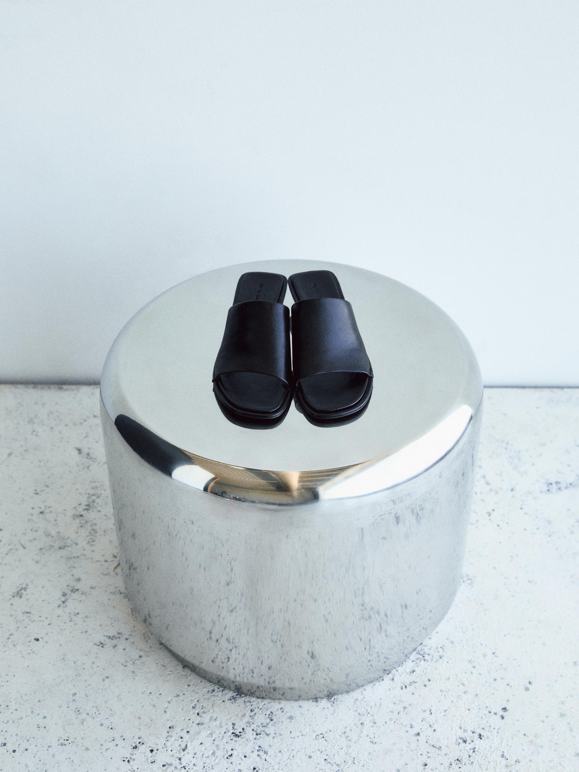 Soft high-heel slide sandals