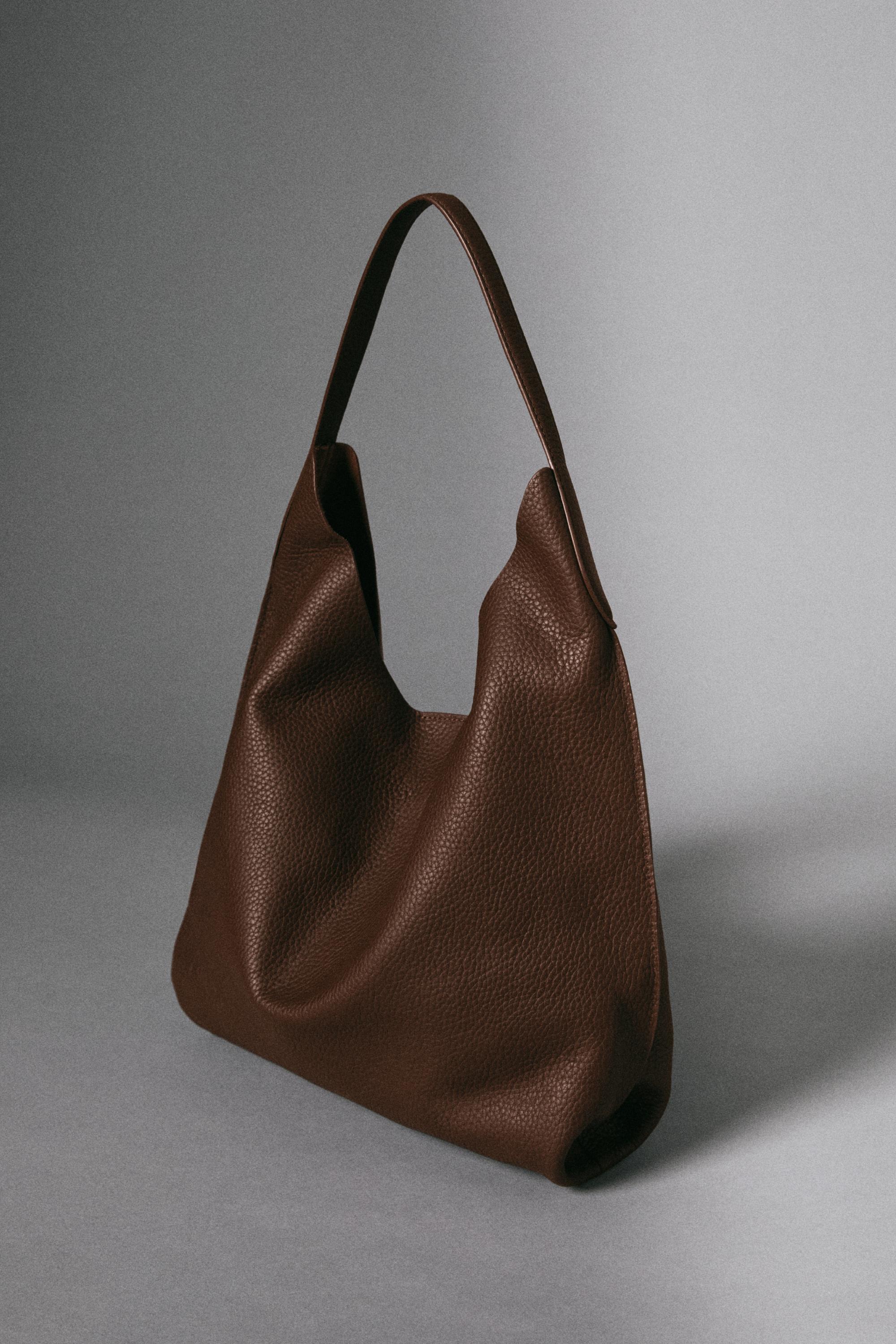 Medium nappa leather shoulder bag — BURGUNDY