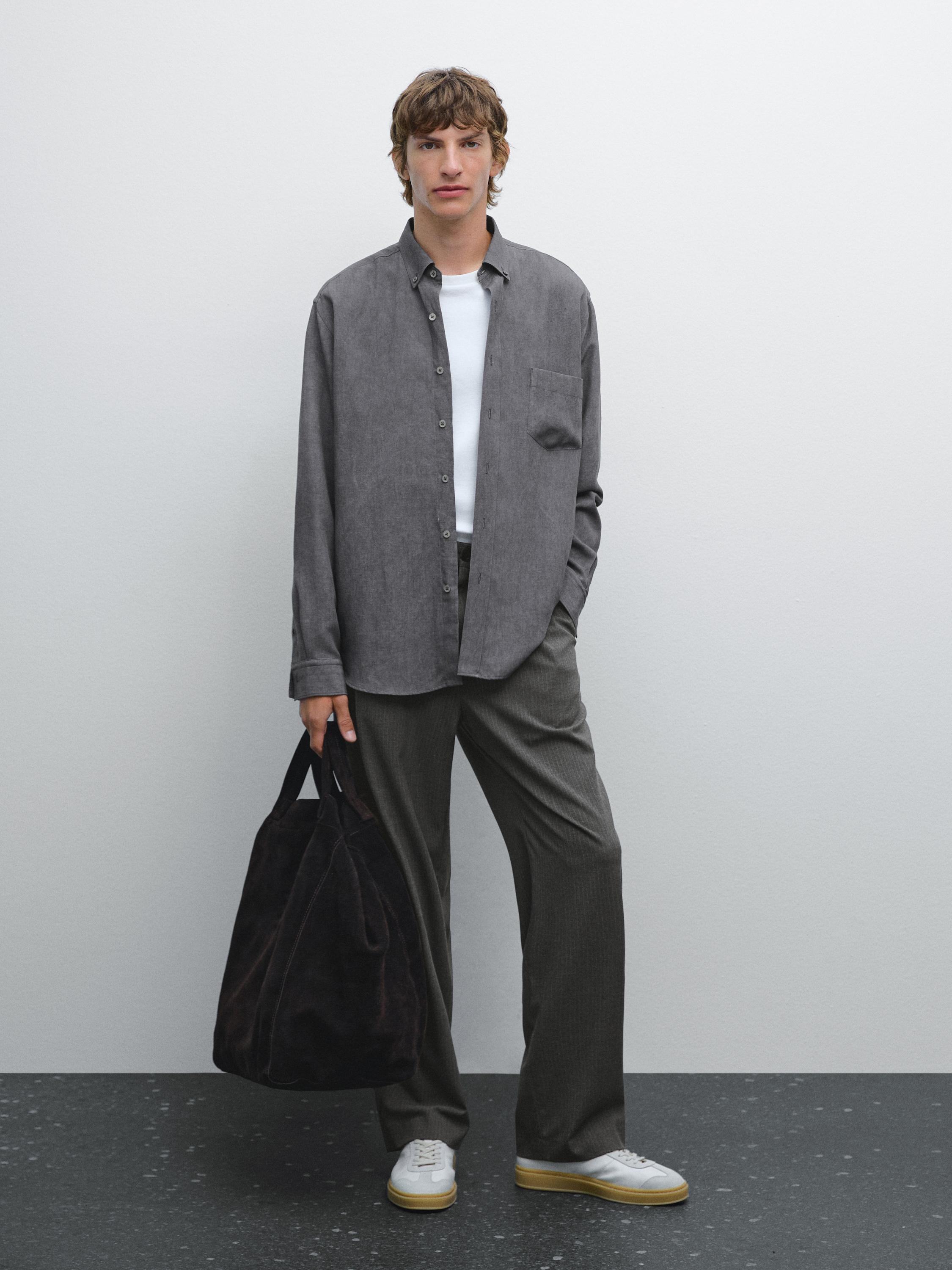 Regular fit flowing shirt