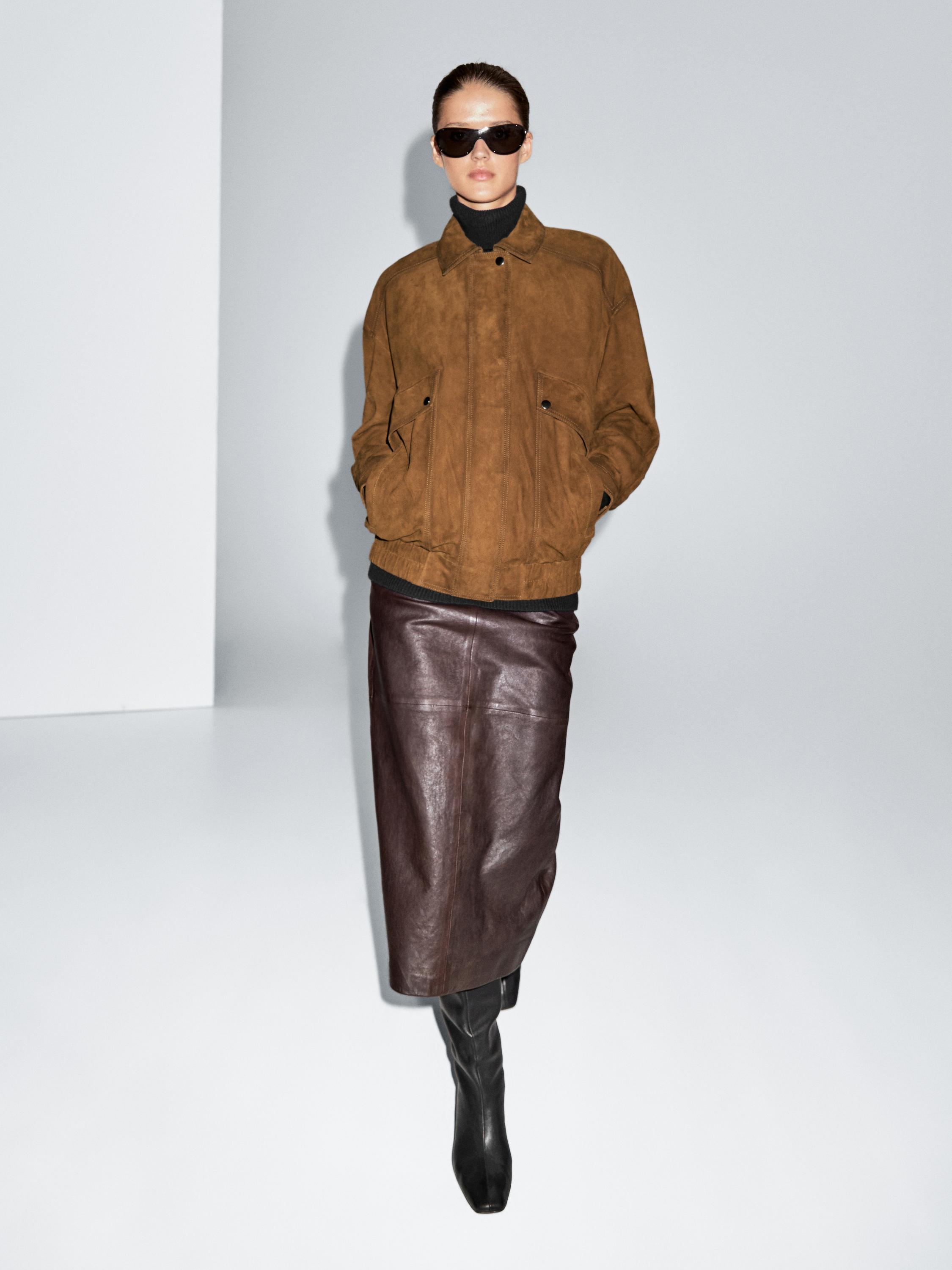 Bomberjacke aus Wildleder mit Taschen