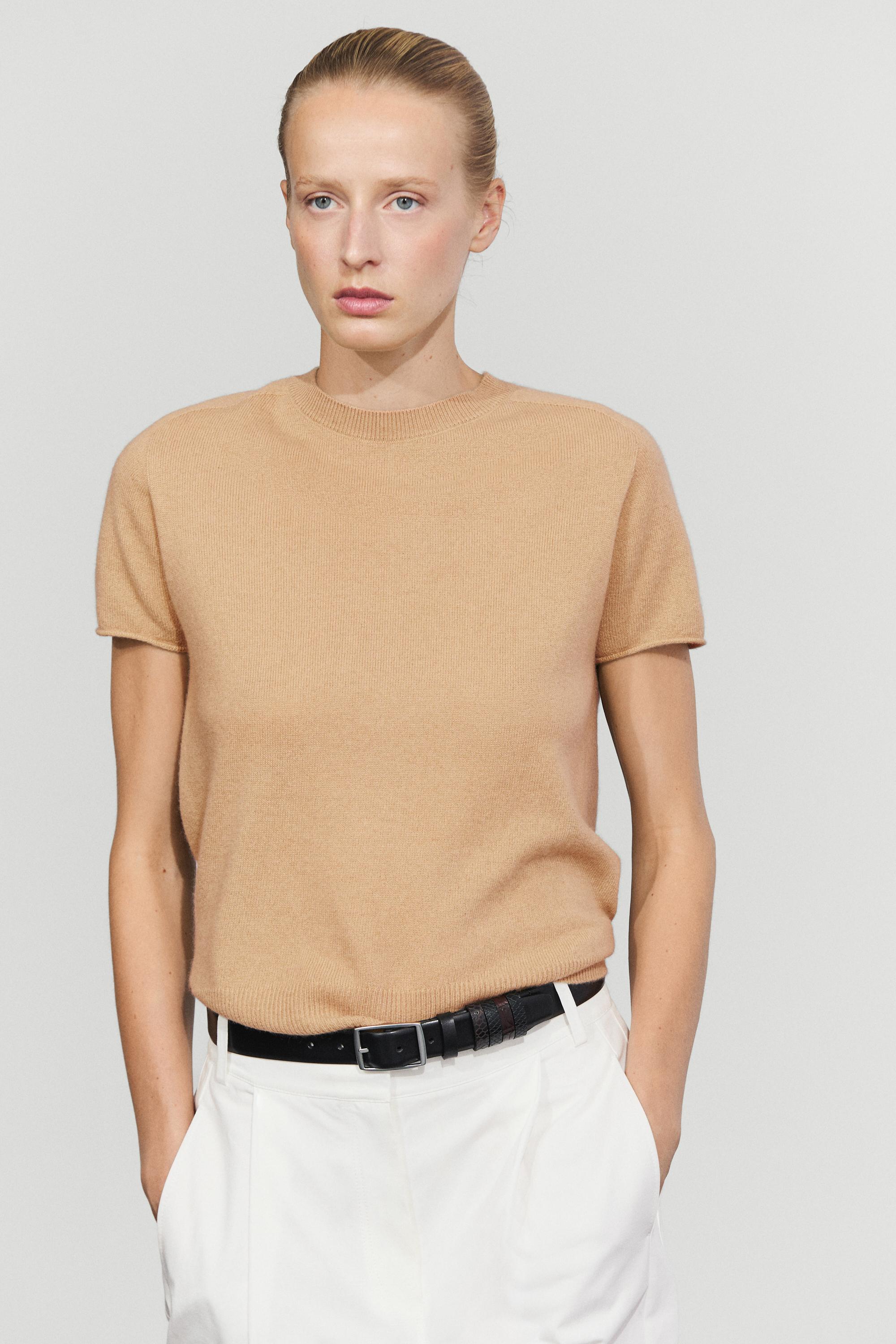 100% cashmere short sleeve knit sweater